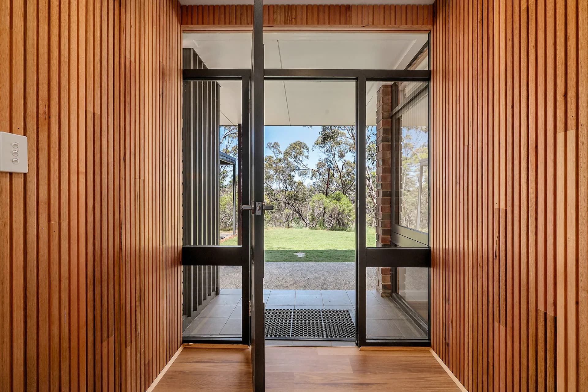 34 Gorge Road, Bellevue Heights - Thumbnail 2