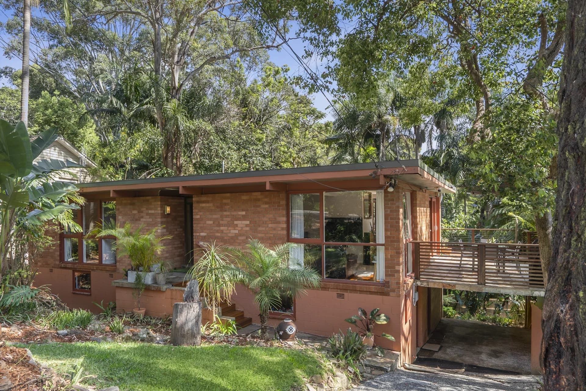 14 Loquat Valley Road, Bayview - Image 1