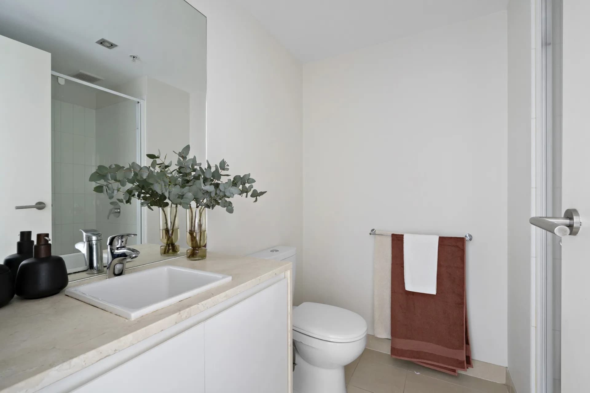 1905/8 Downie Street, Melbourne., Melbourne - Thumbnail 5