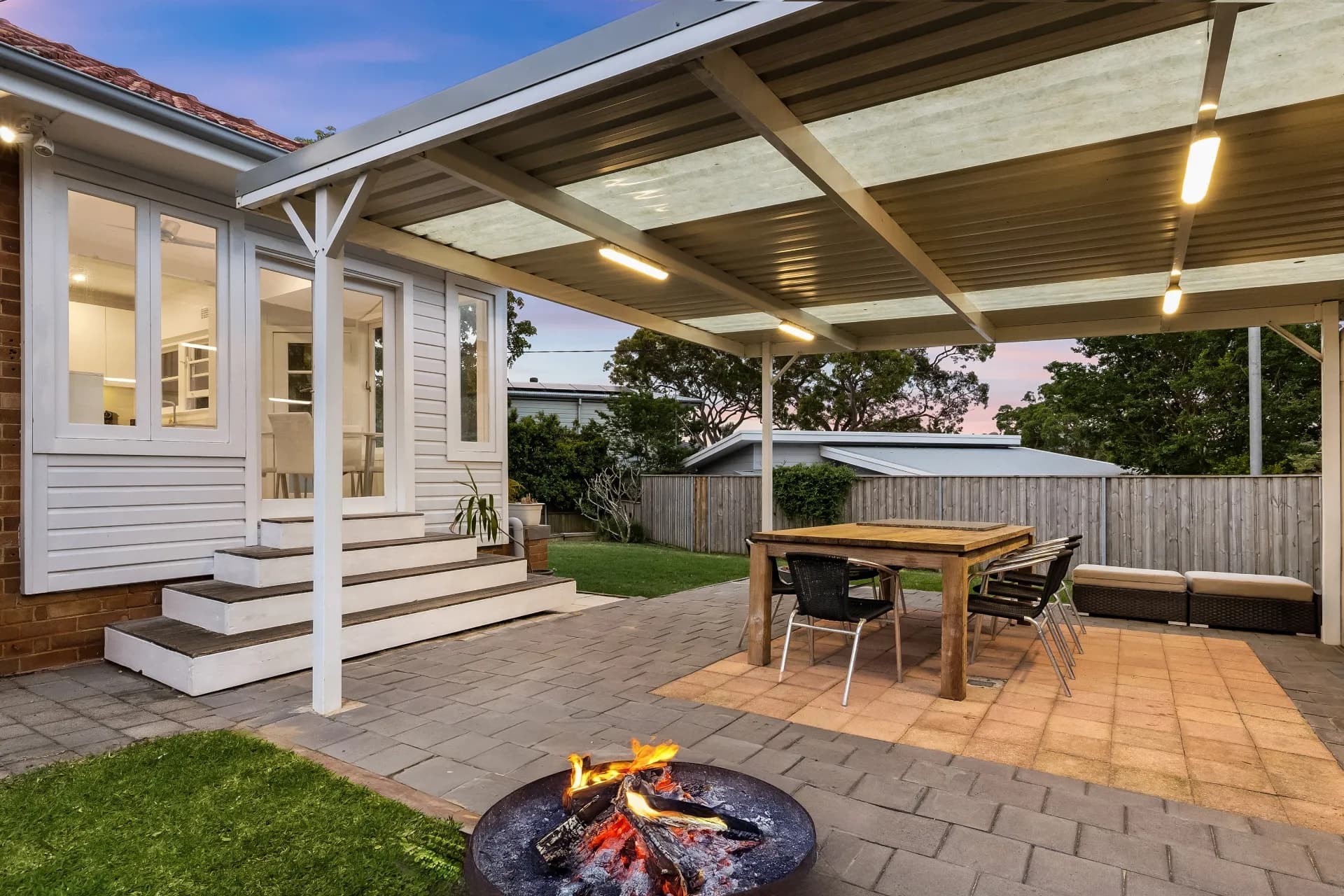 145 Barrenjoey Road, Mona Vale., Mona Vale - Image 1