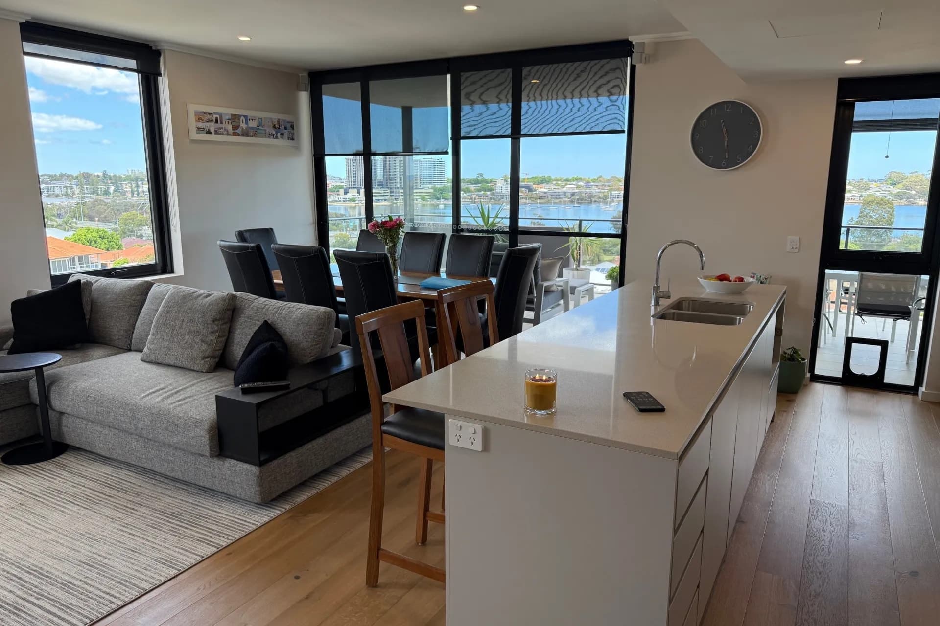 401/8 Henley Street, Como, WA, Como - Thumbnail 3