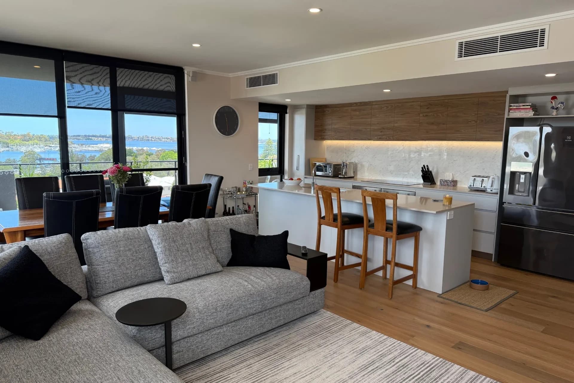 401/8 Henley Street, Como, WA, Como - Thumbnail 4