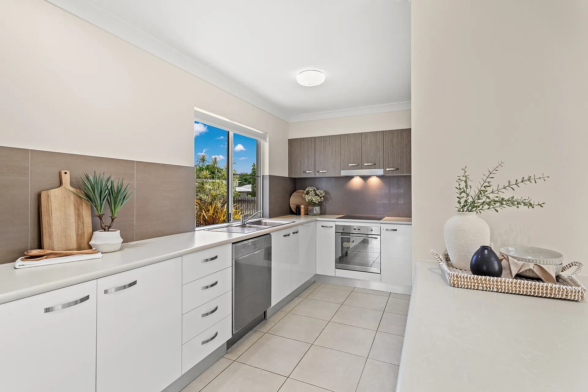 6a Leichardt Place, Cannonvale., Cannonvale - Thumbnail 5