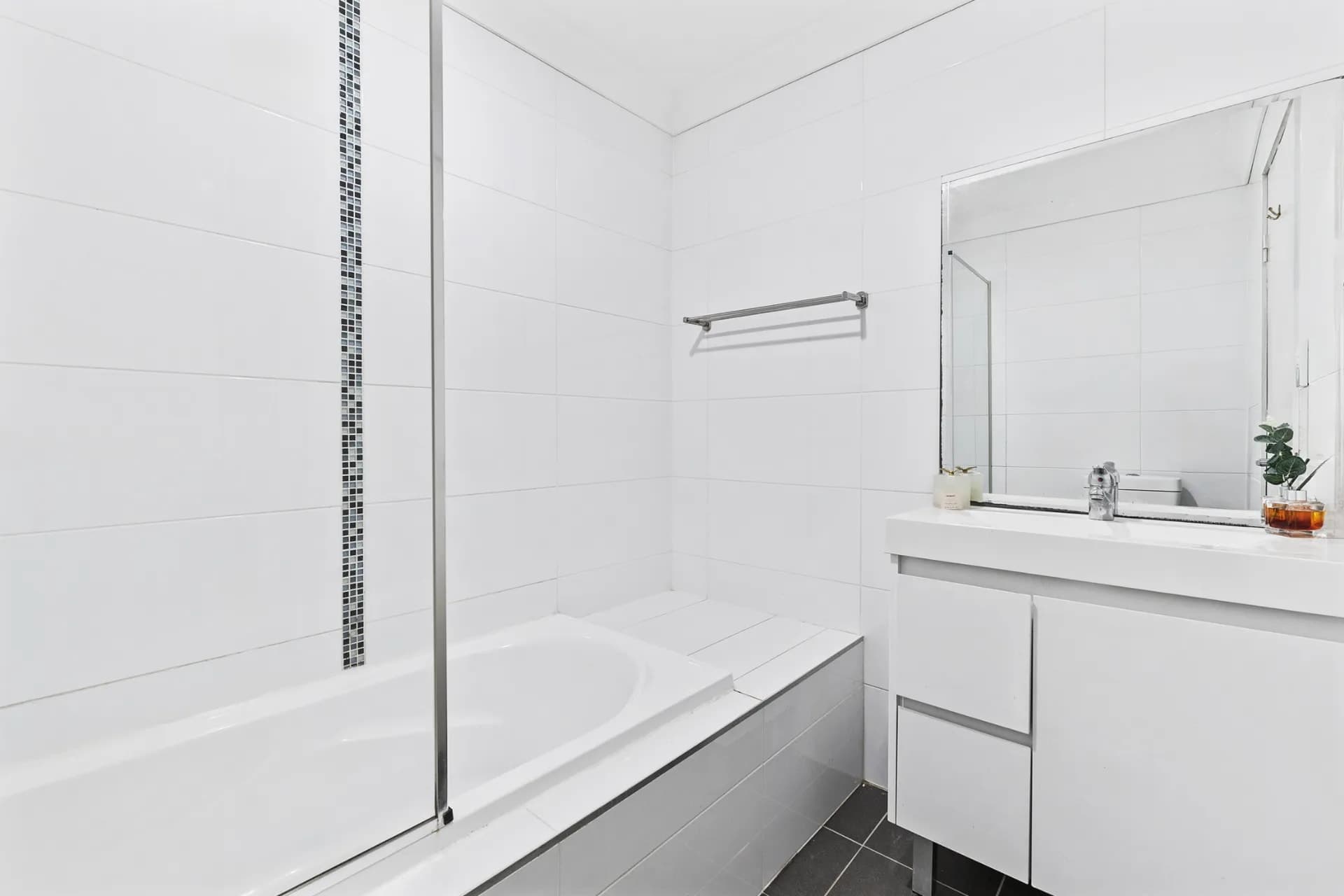 4/11 O'Reilly  Street, Parramatta - Thumbnail 6