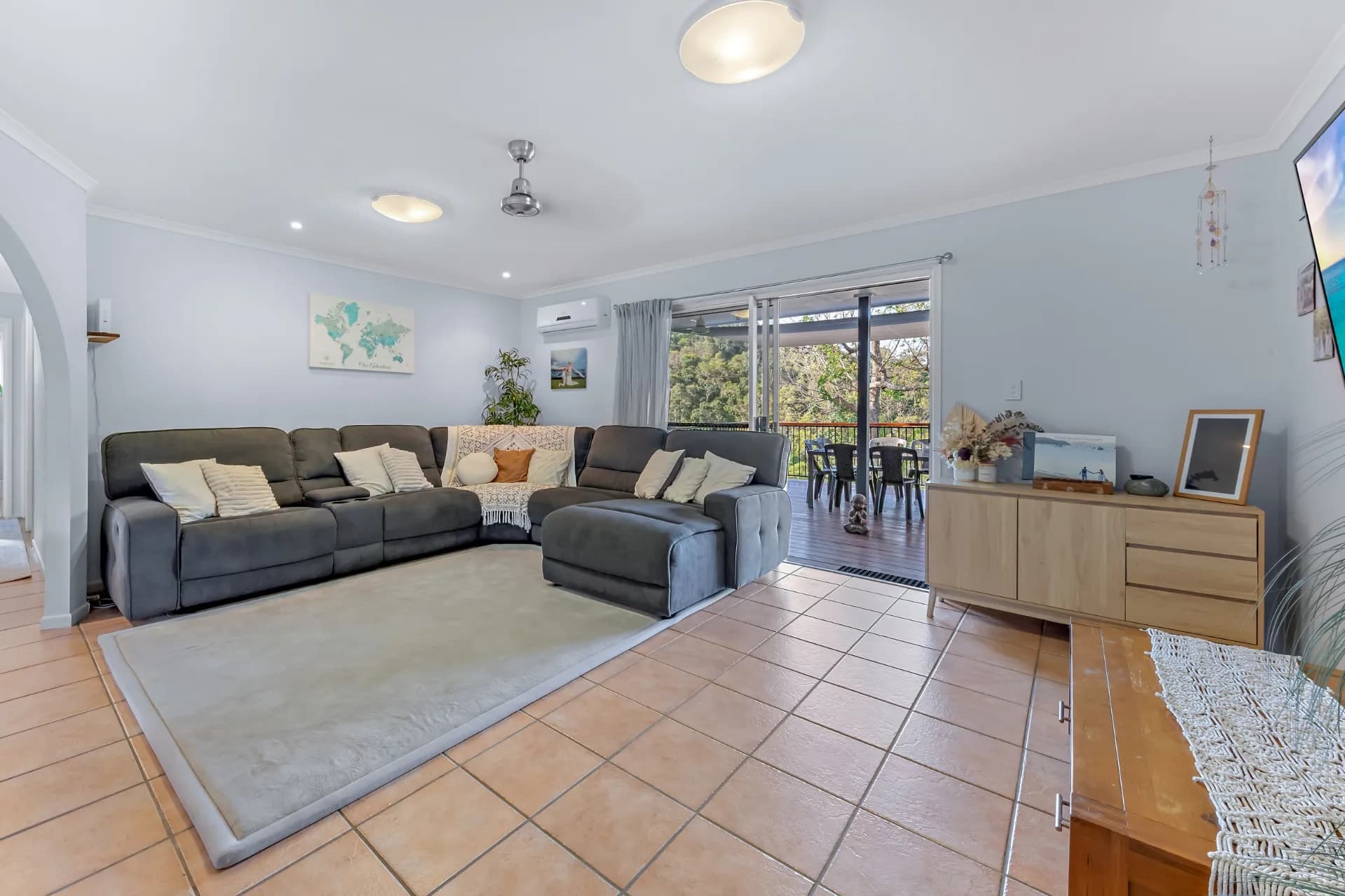32 Moonlight Drive, Jubilee Pocket - Thumbnail 6