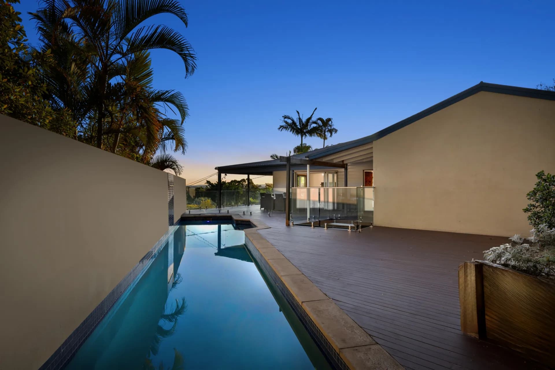 8 Greenhill Grove, Daisy Hill - Thumbnail 3