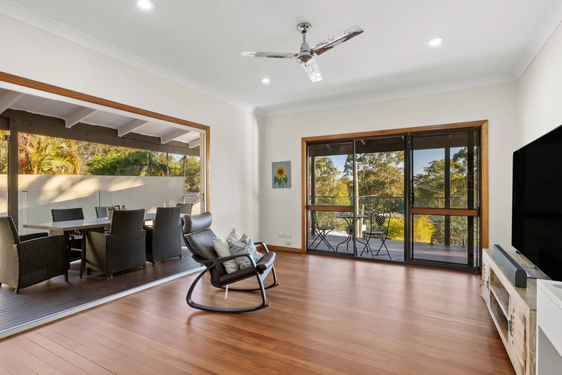8 Greenhill Grove, Daisy Hill - Thumbnail 7