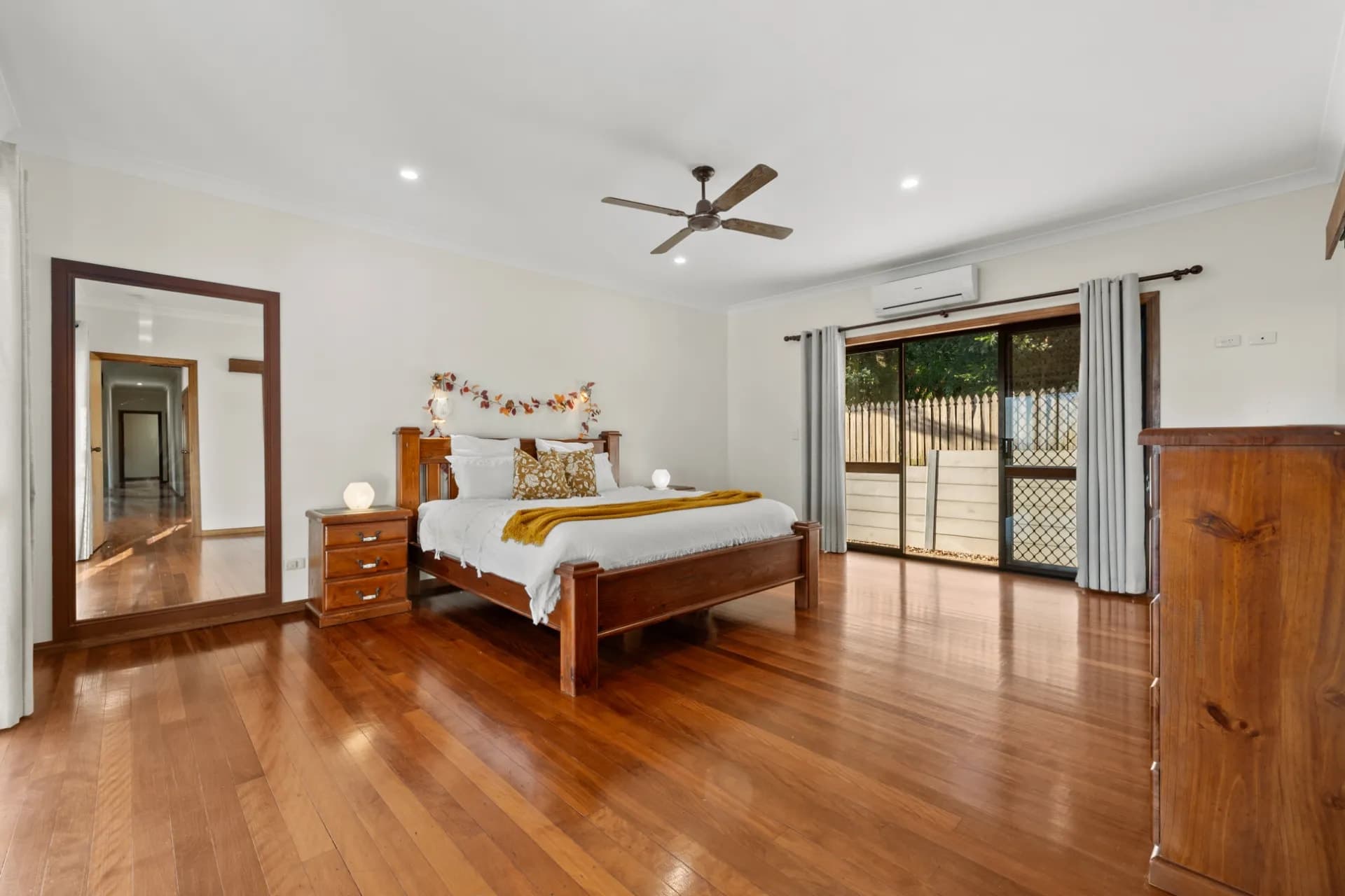 8 Greenhill Grove, Daisy Hill - Thumbnail 8