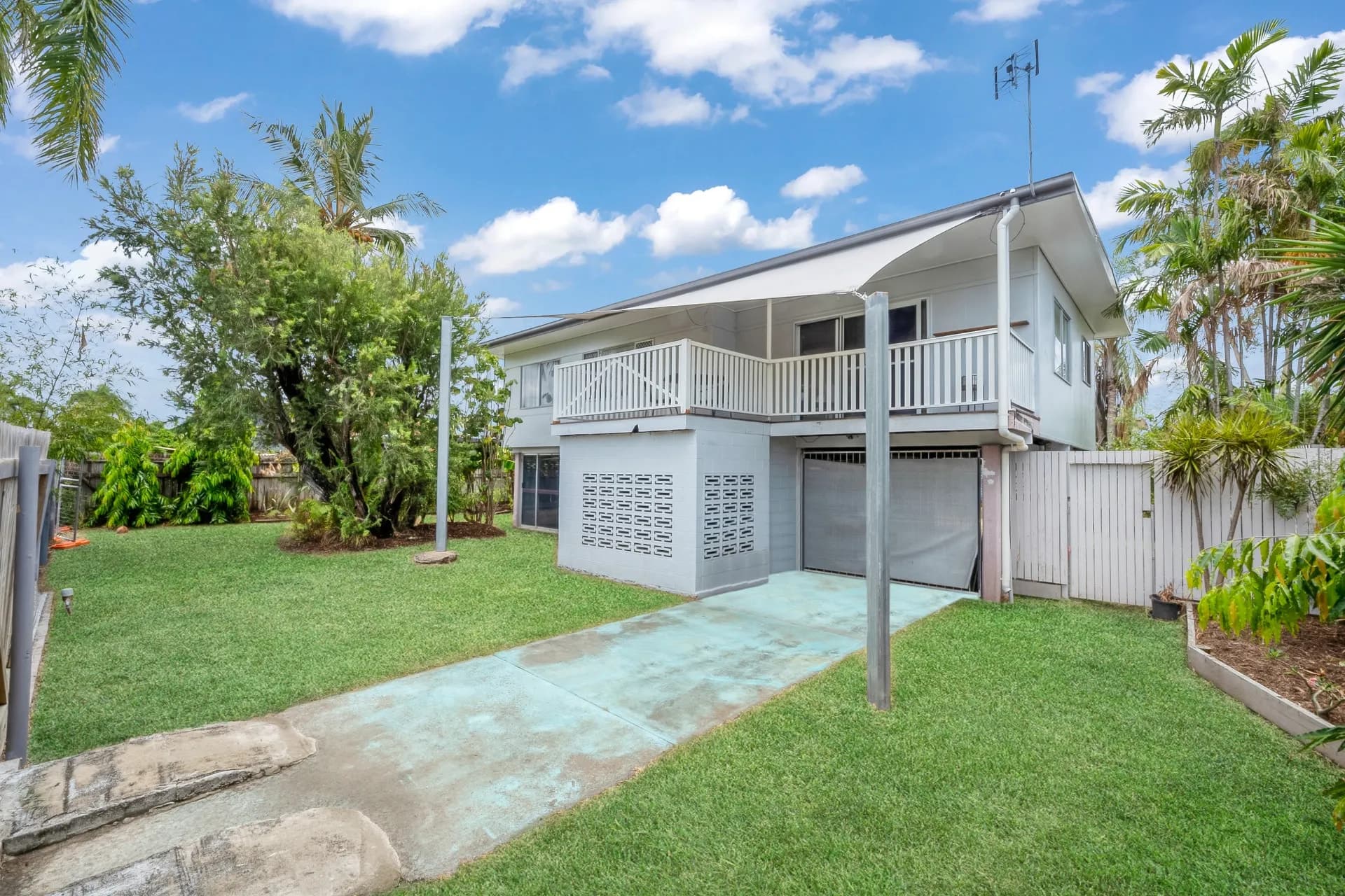 9 Wooral Street, Cranbrook., Cranbrook - Image 1