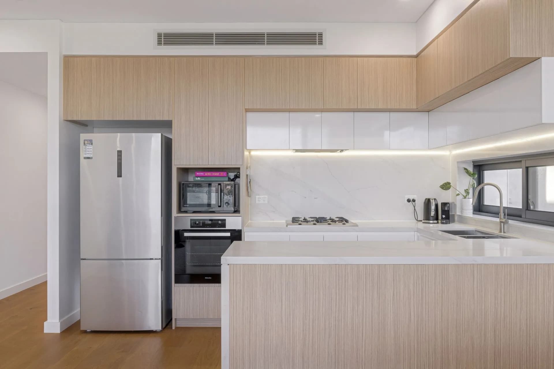 102/55A-57 Stanley Street, Burwood - Thumbnail 4
