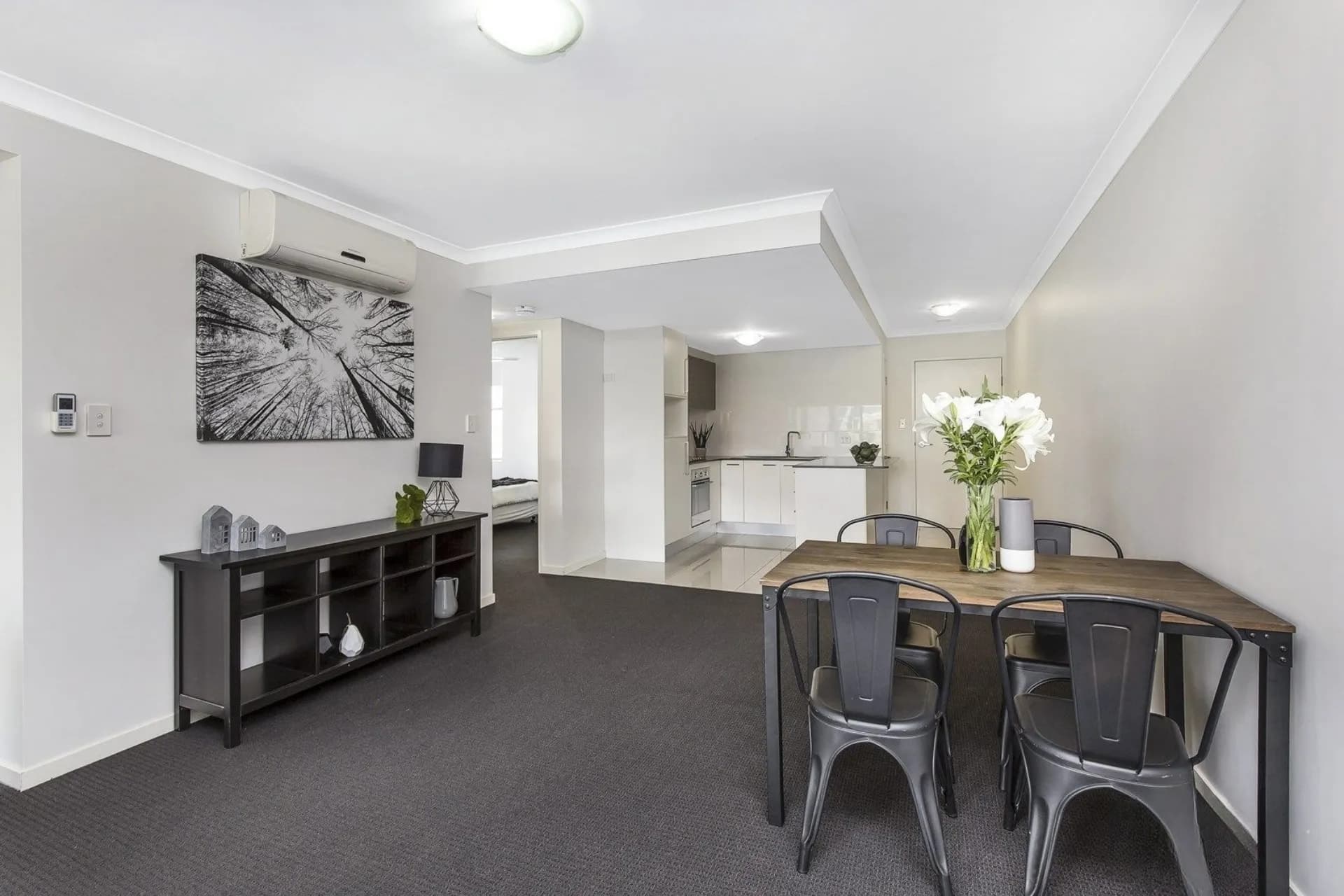 14/28 Carl  Street, Woolloongabba - Thumbnail 4