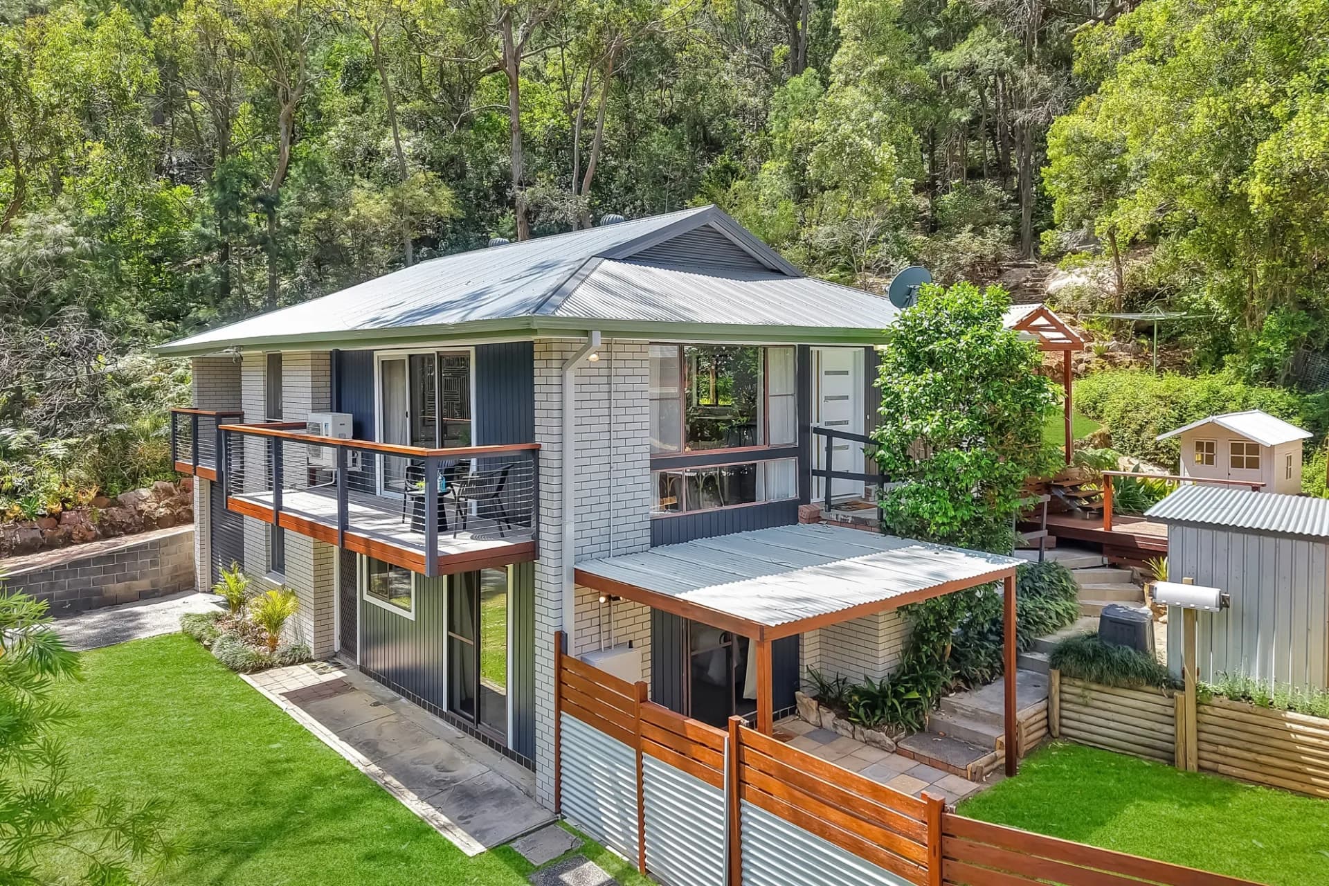 21 Melaleuca Crescent, Tascott - Image 1
