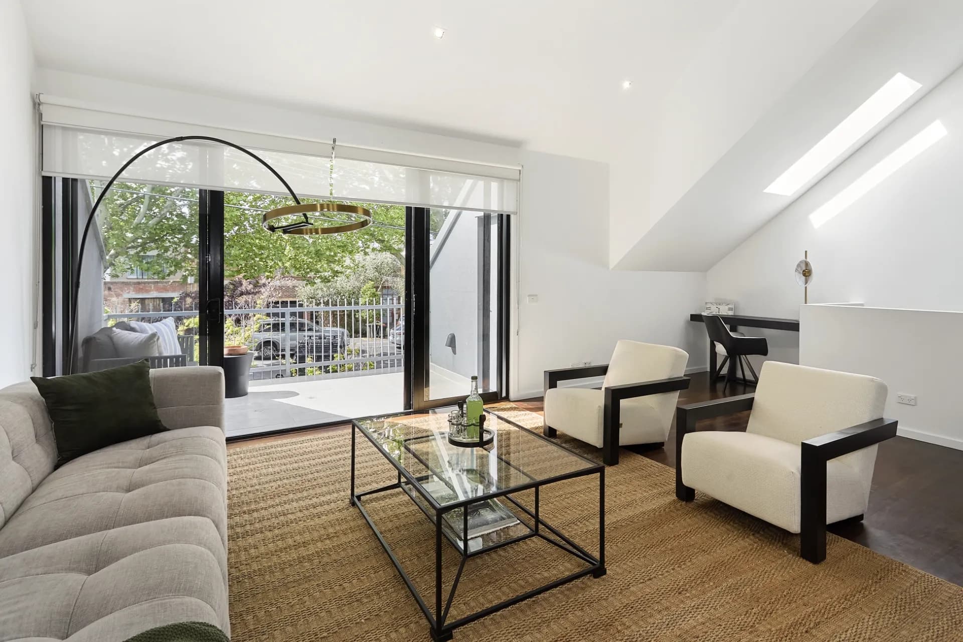1/376 Highett Street, Richmond., Richmond - Thumbnail 2