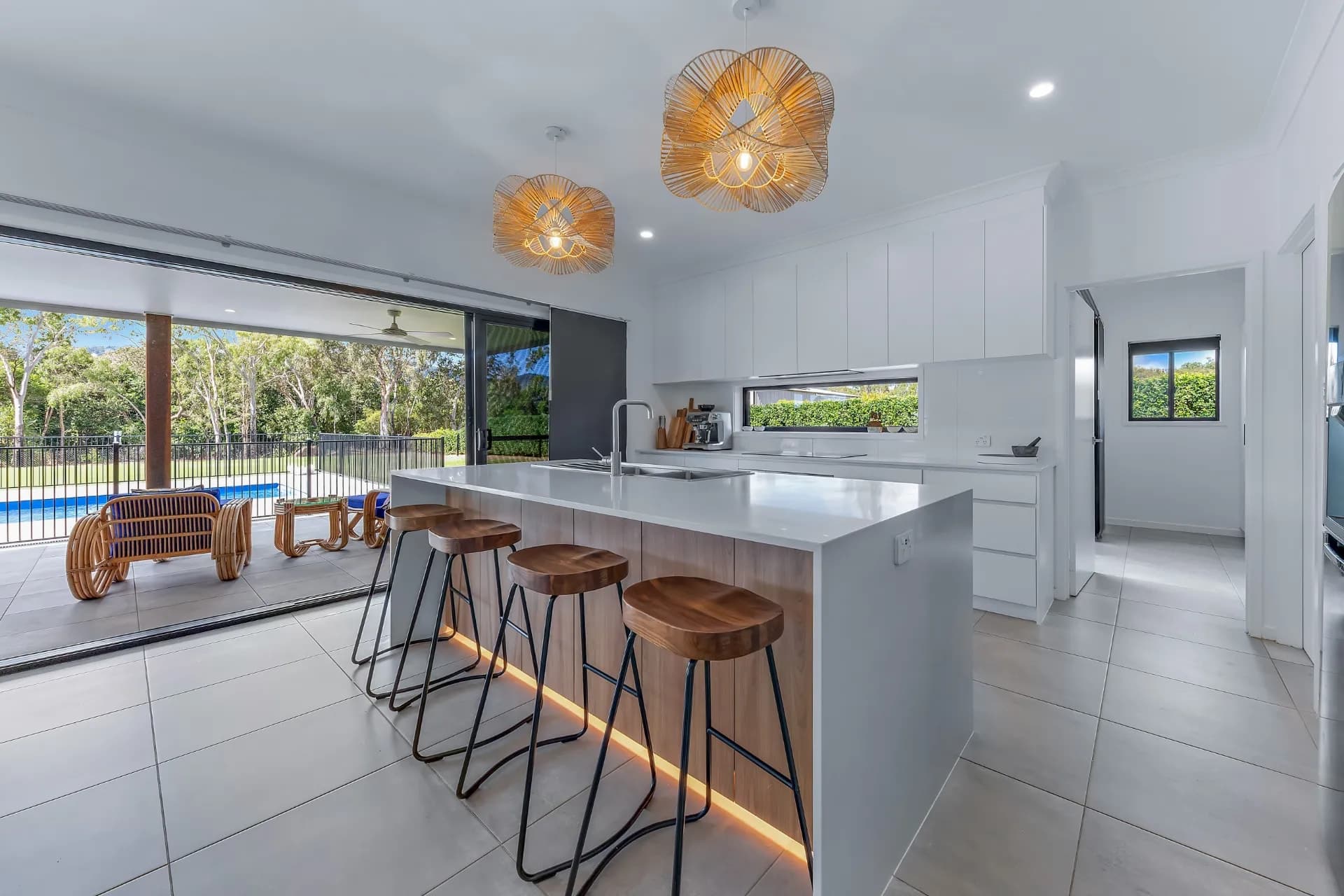 24 Acacia Grove, Woodwark., Woodwark - Thumbnail 3