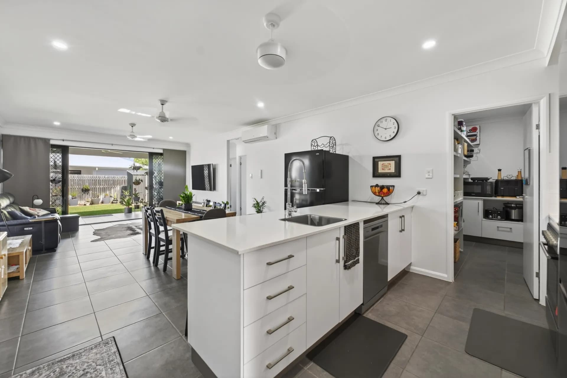 45 Orangeberry Circuit, Mount Low, QLD, Mount Low - Thumbnail 4