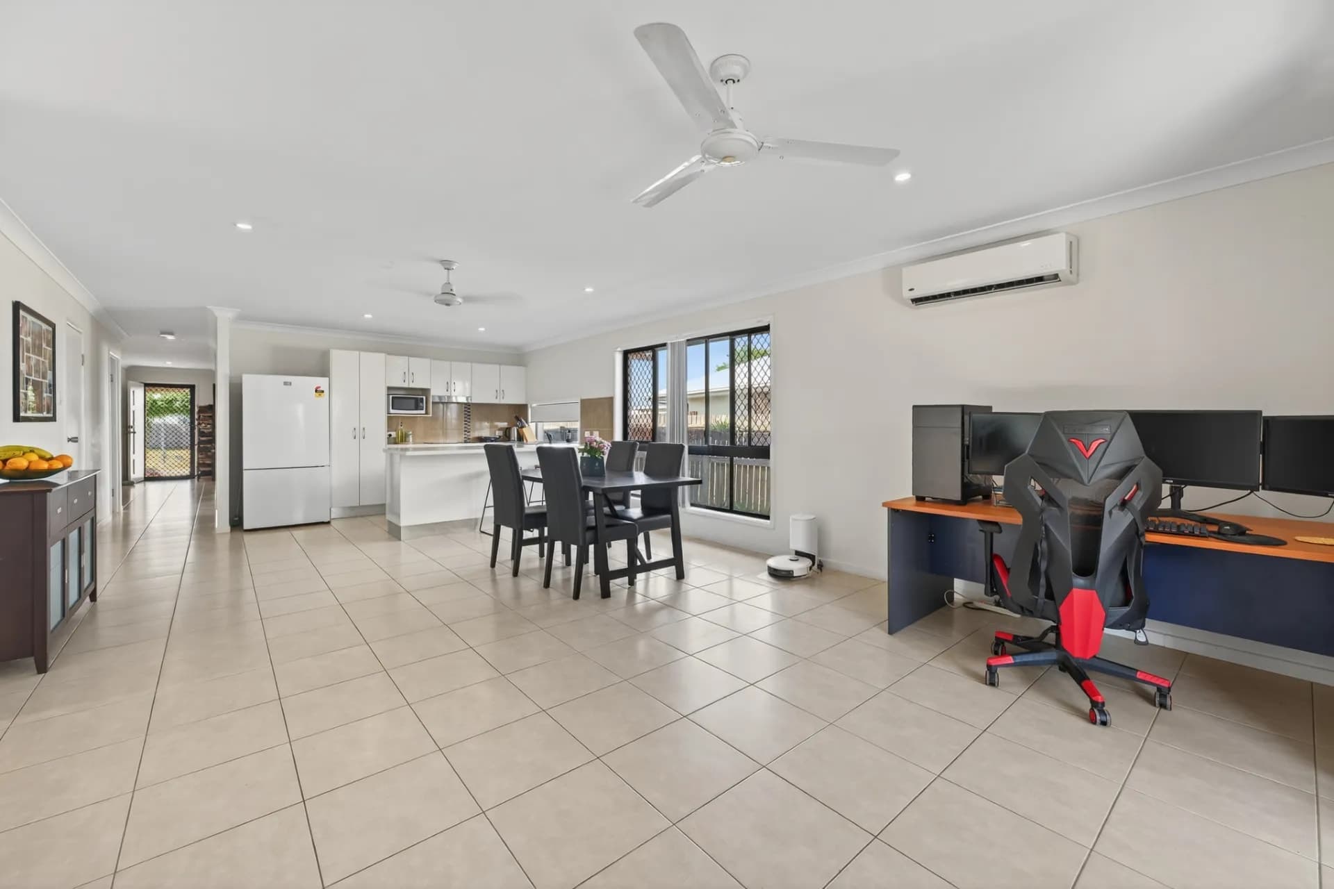 45 Epping Way, Mount Low., Mount Low - Thumbnail 4