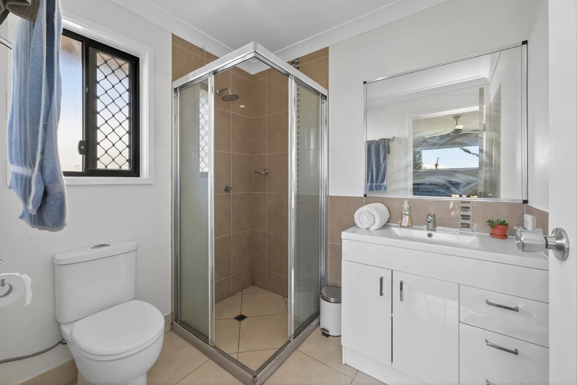 45 Epping Way, Mount Low., Mount Low - Thumbnail 7