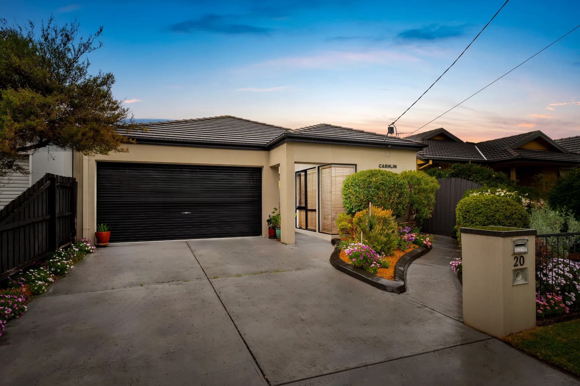 20 Fifth Avenue, Rosebud - Image 1