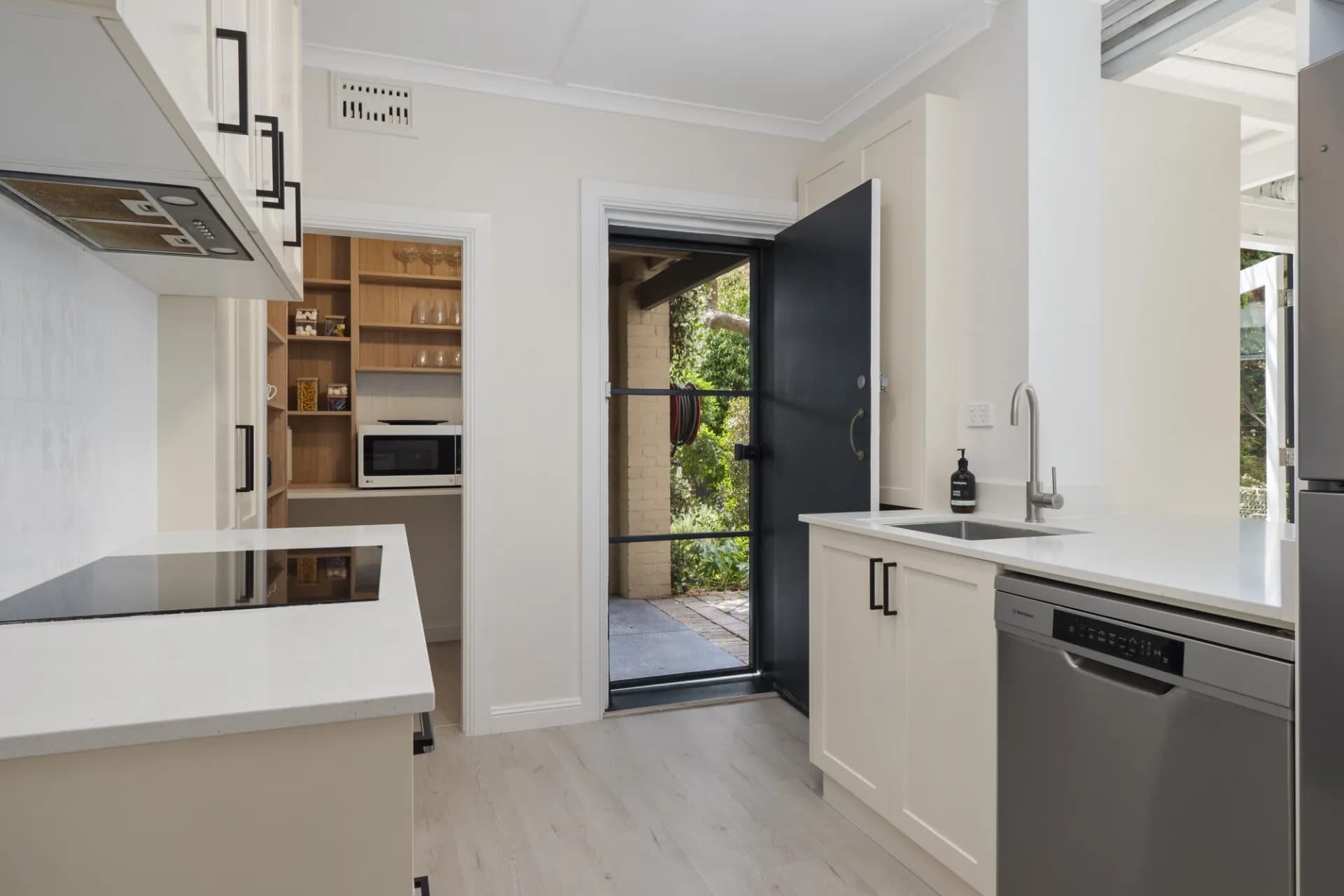 Unit 4/447-449 Glebe Point  Road, Glebe, NSW, Glebe - Thumbnail 8