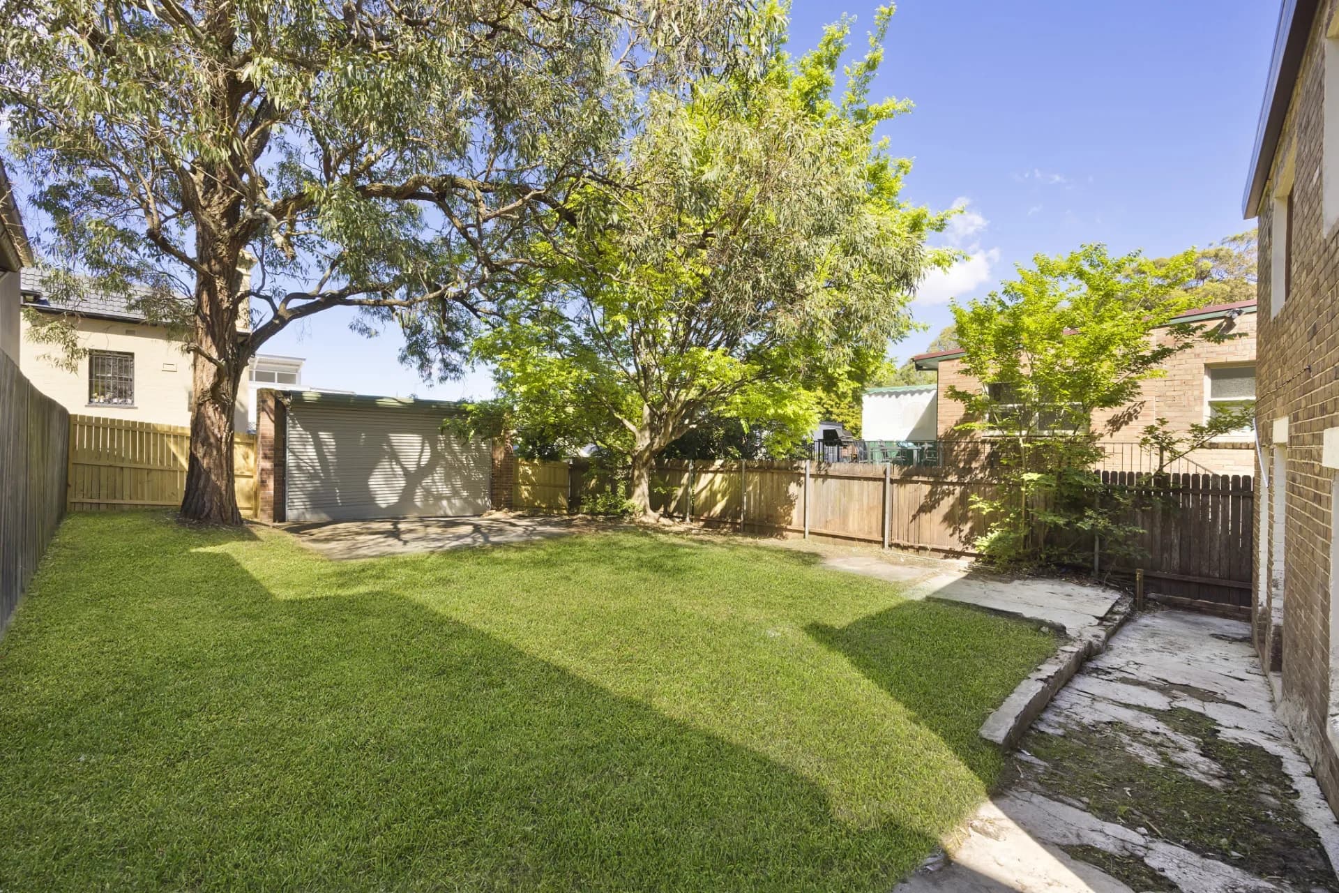 33 Birrell Street, Queens Park - Thumbnail 2