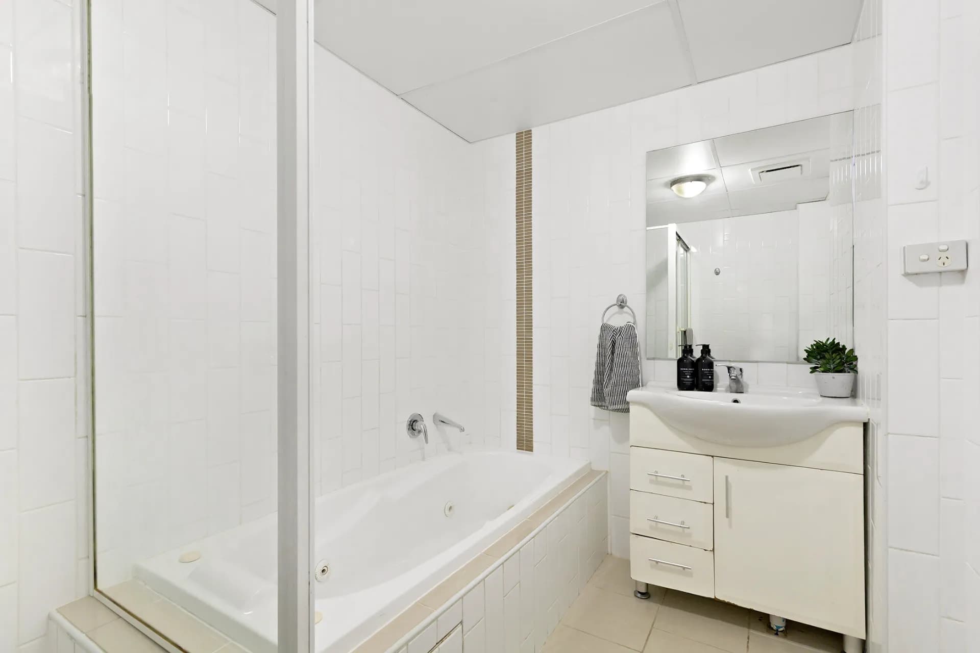 3/6-18 Redbank Road, Northmead., Northmead - Thumbnail 6