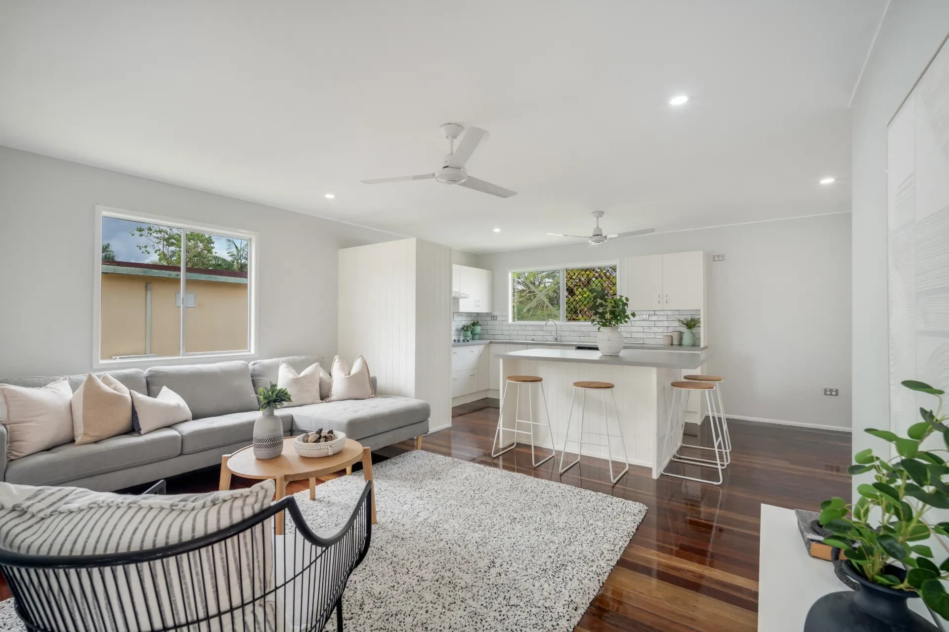 9 Cecelia Court, Kelso., Kelso - Thumbnail 2