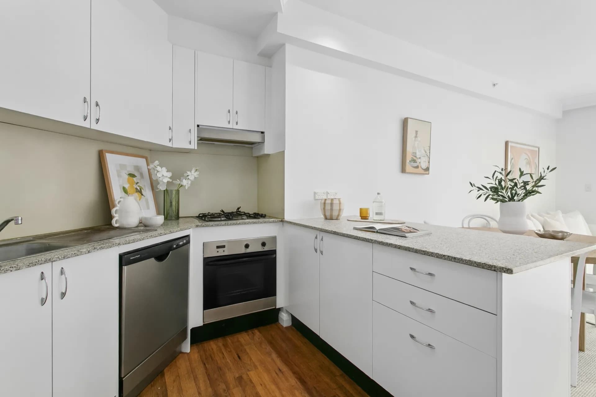 112/910 Pittwater Road, Dee Why., Dee Why - Thumbnail 3