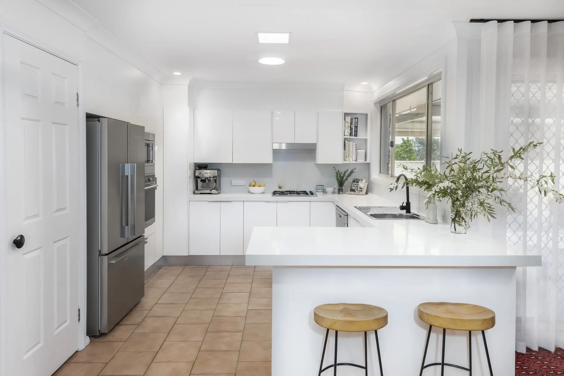 80 Bate Street, Wentworth Falls - Thumbnail 4
