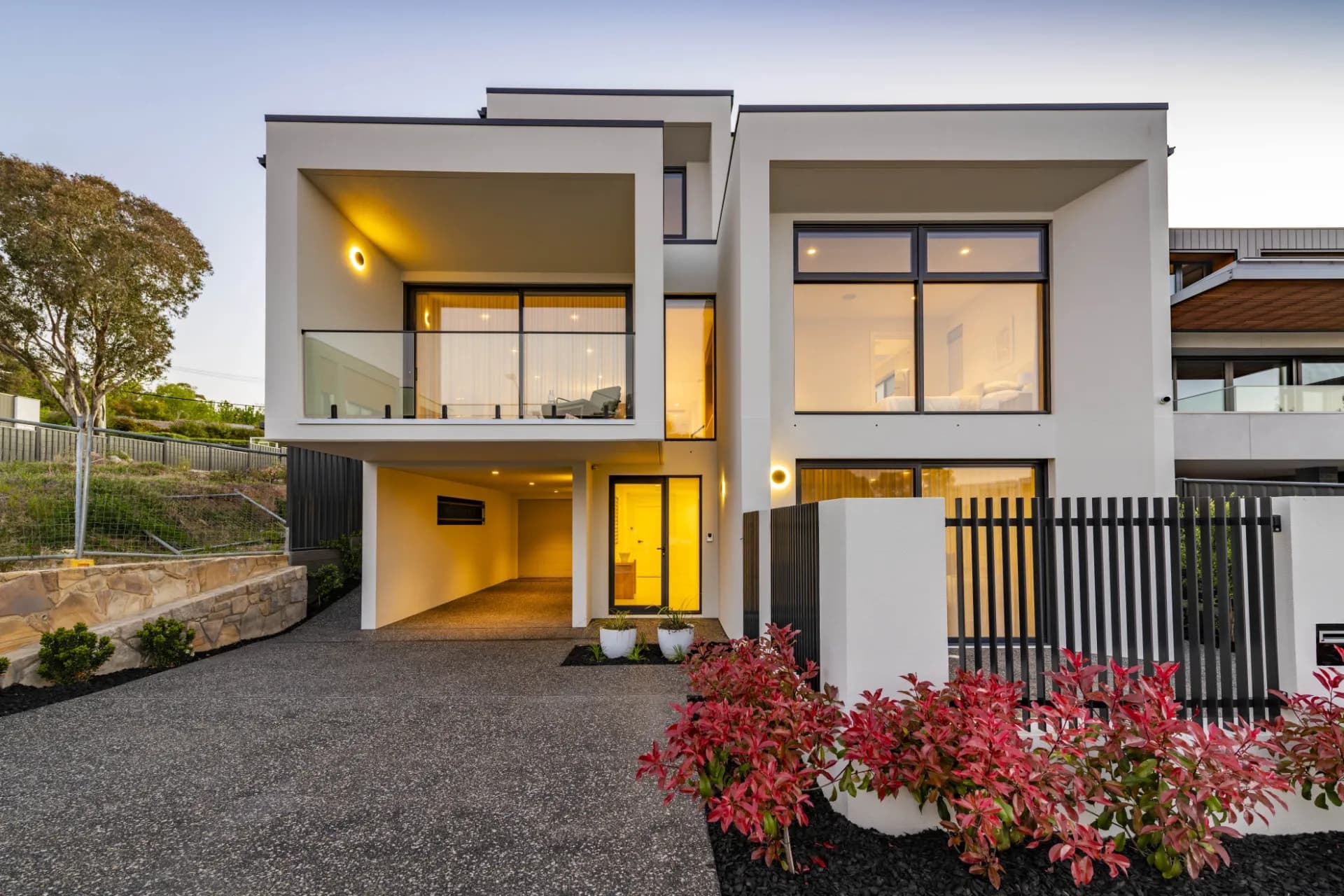 11 Walter Hood Lane, Red Hill - Thumbnail 2