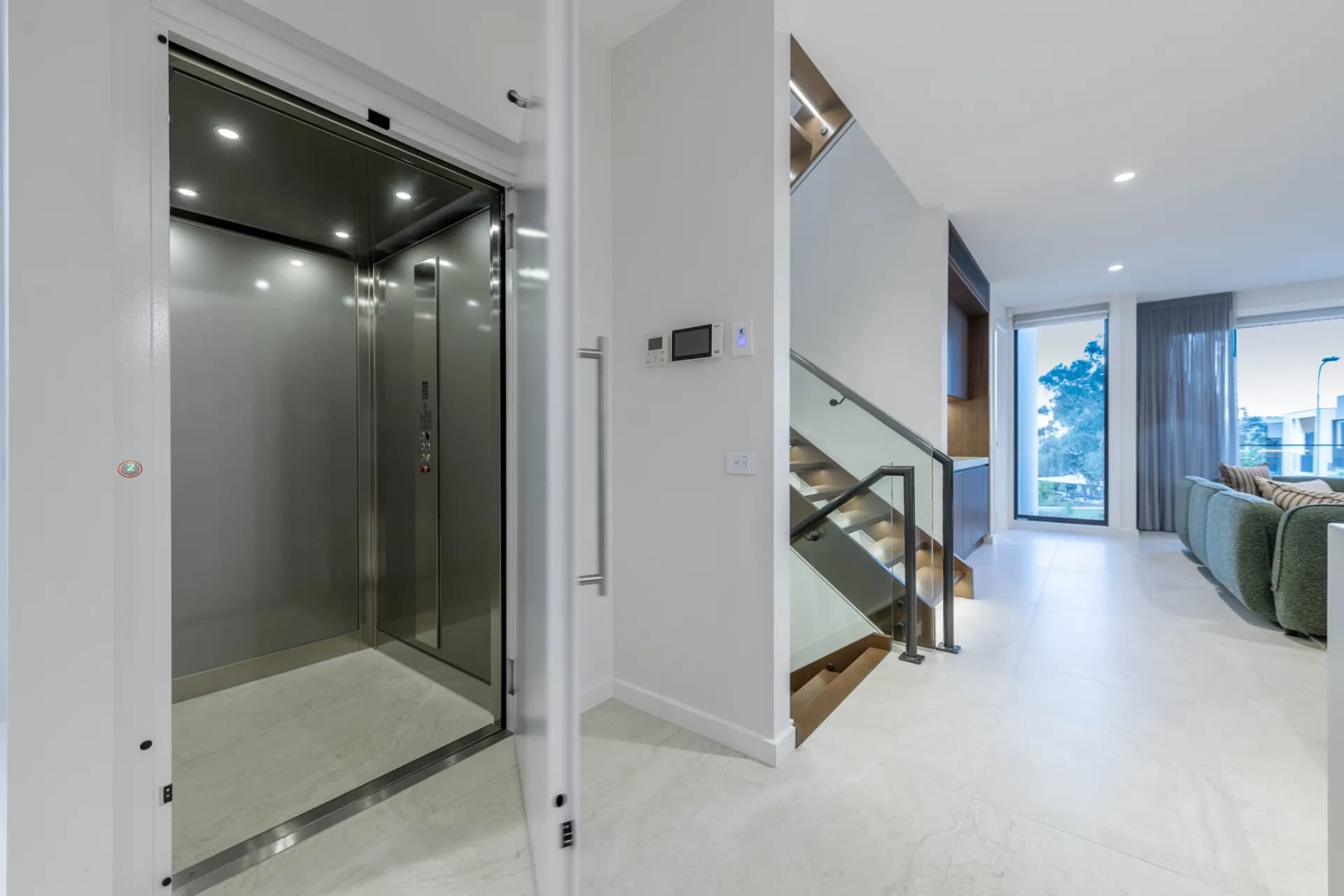 11 Walter Hood Lane, Red Hill - Thumbnail 4