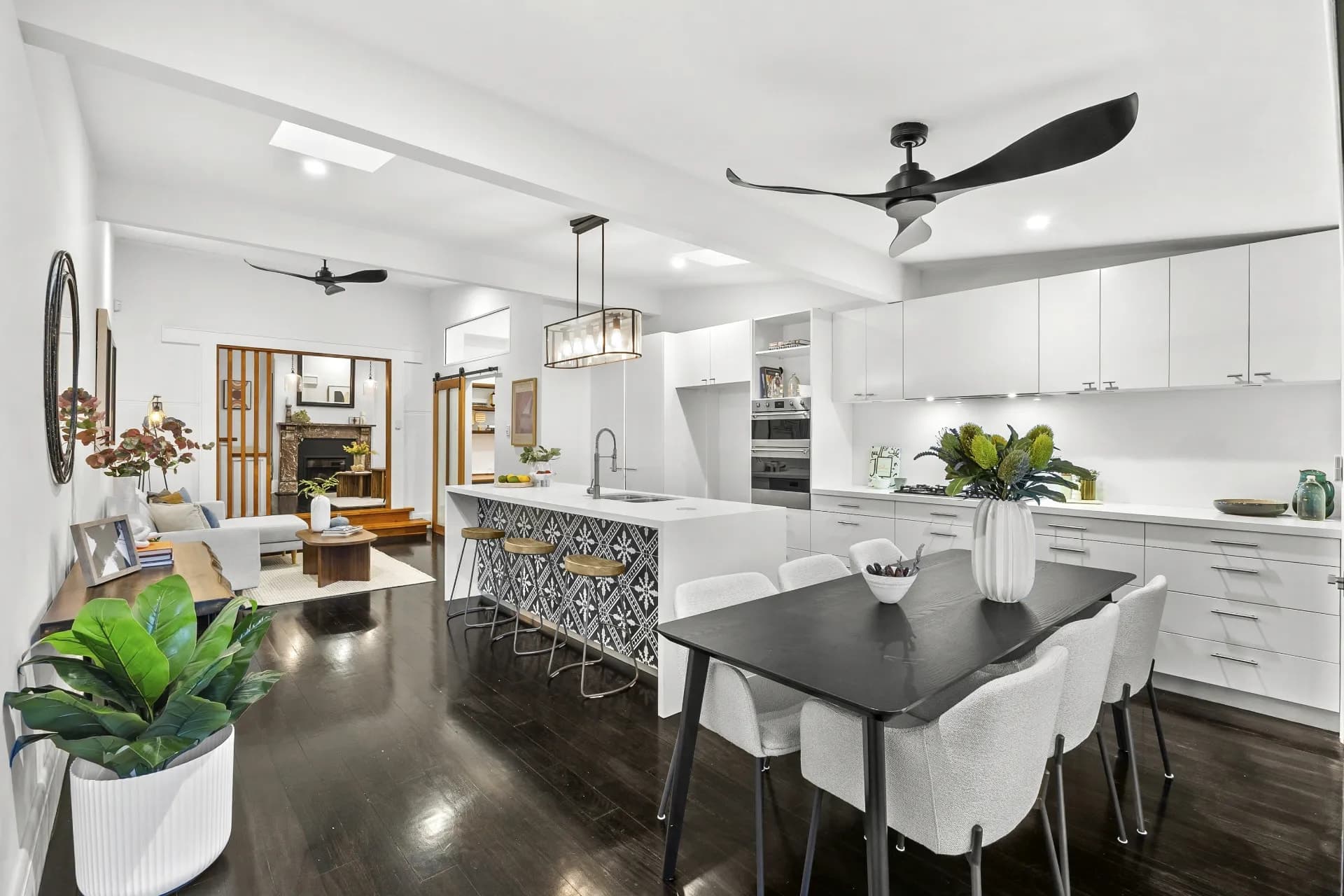 52 Hayberry Street, Crows Nest - Thumbnail 3