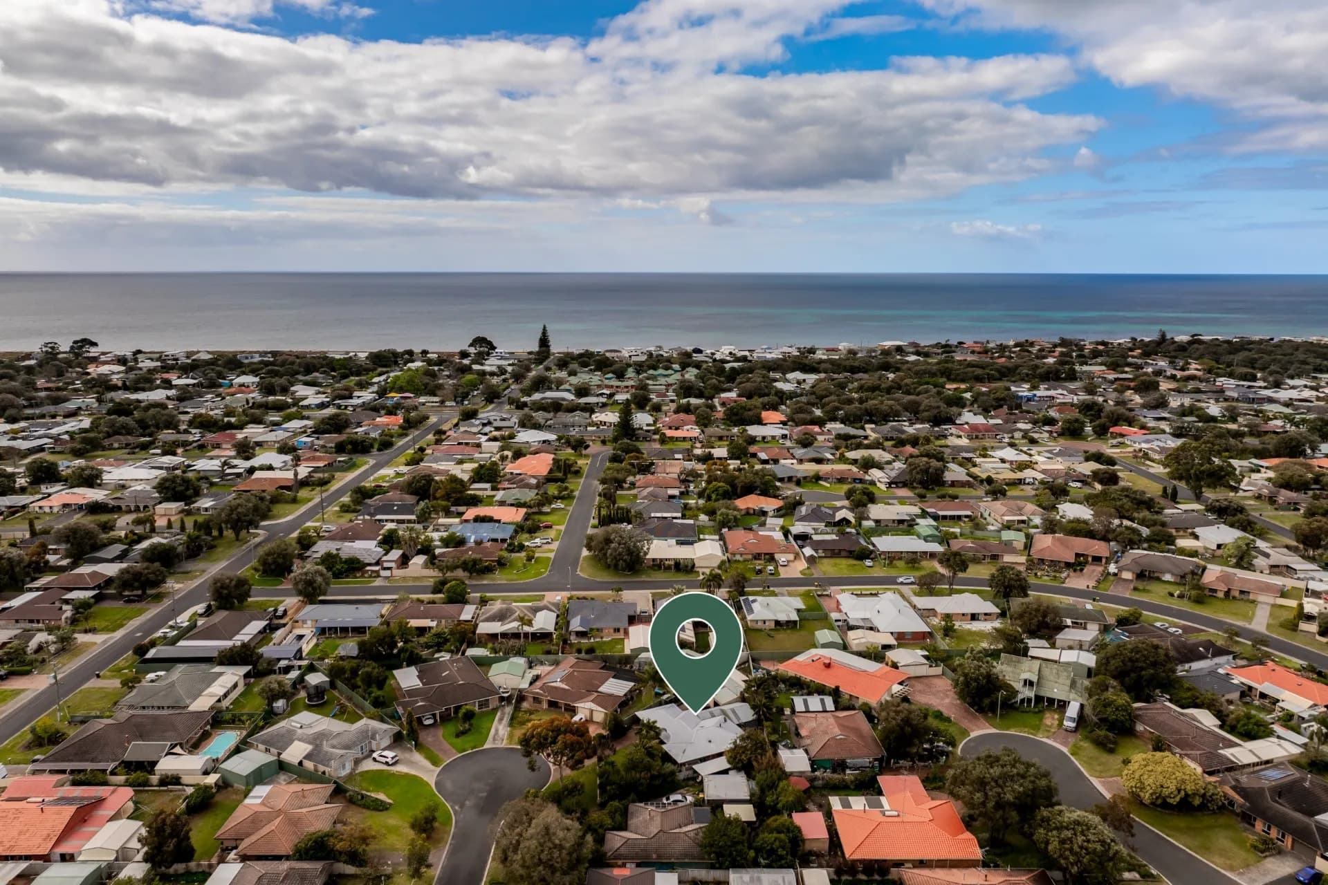 9 Bishop Place, West Busselton, WA, West Busselton - Thumbnail 2