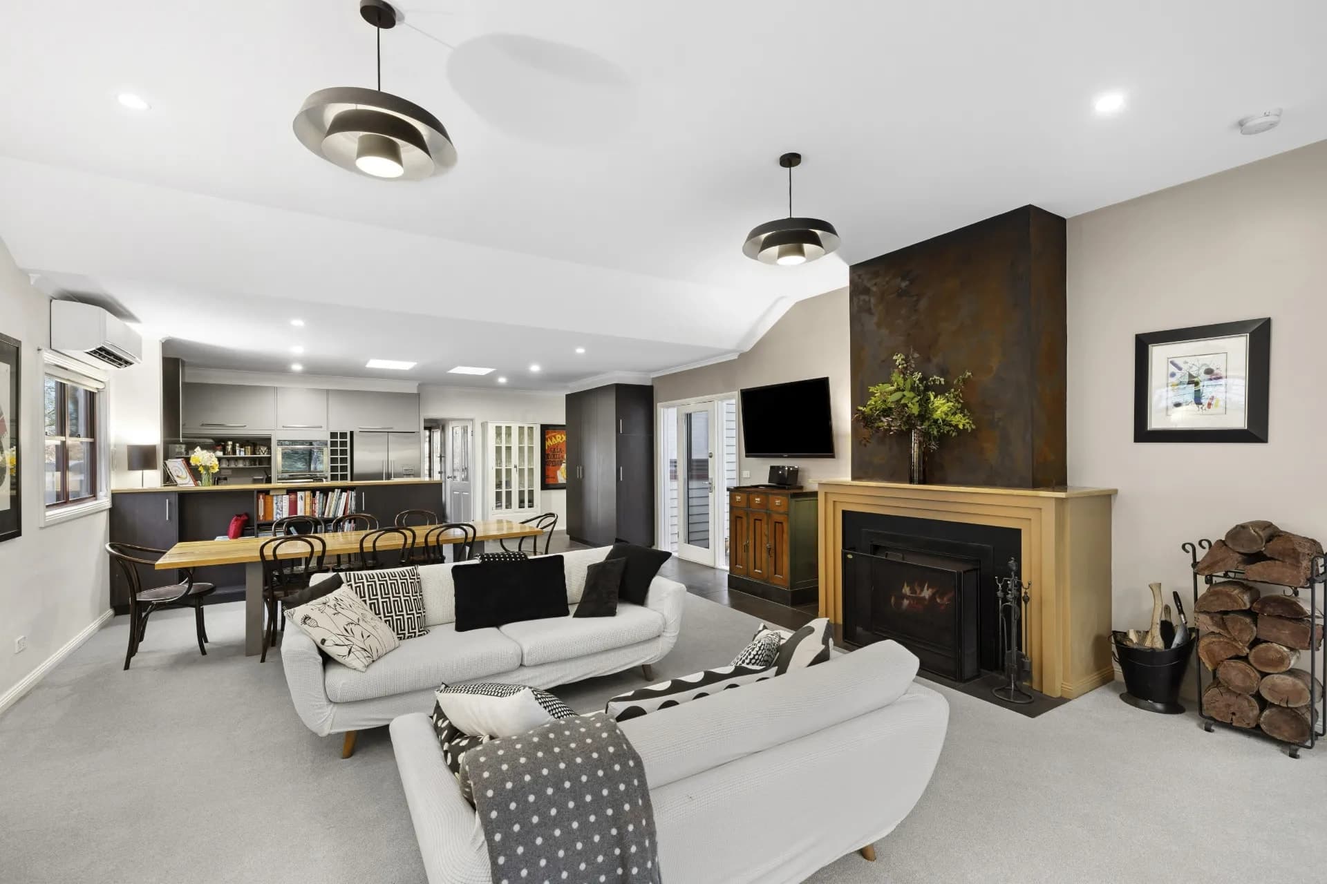 27 Central Springs Road, Daylesford., Daylesford - Thumbnail 2