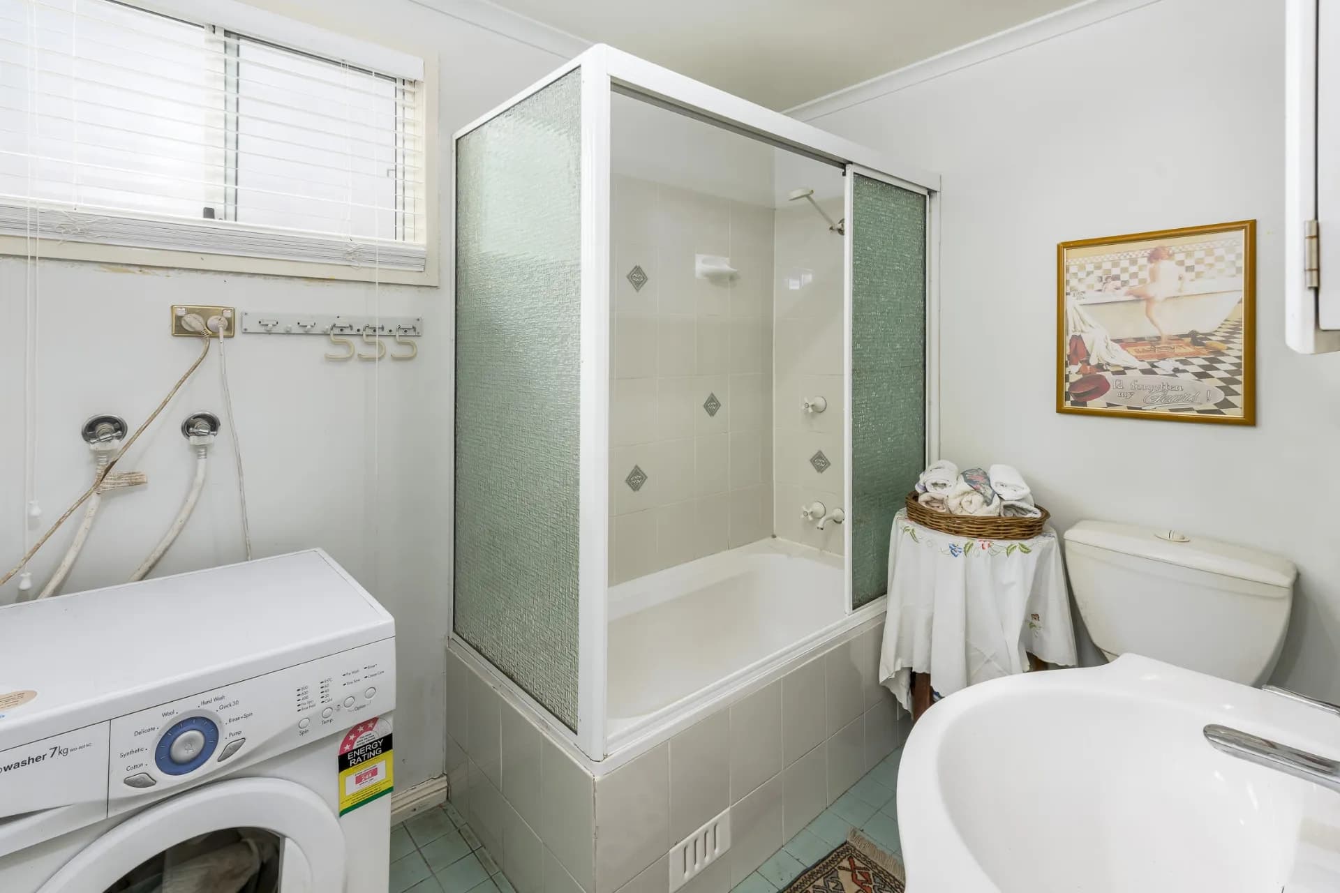32 Catalina Avenue, Katoomba - Thumbnail 6