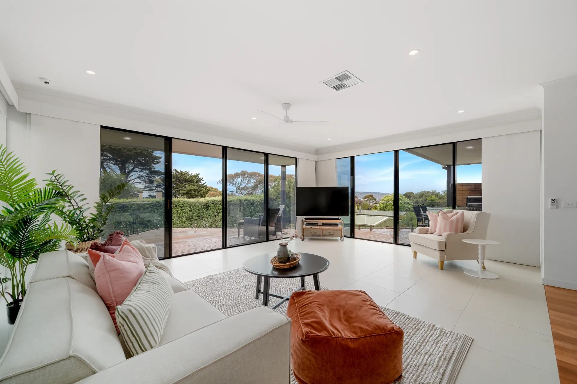 44 Seaview Parade, Dromana - Thumbnail 4