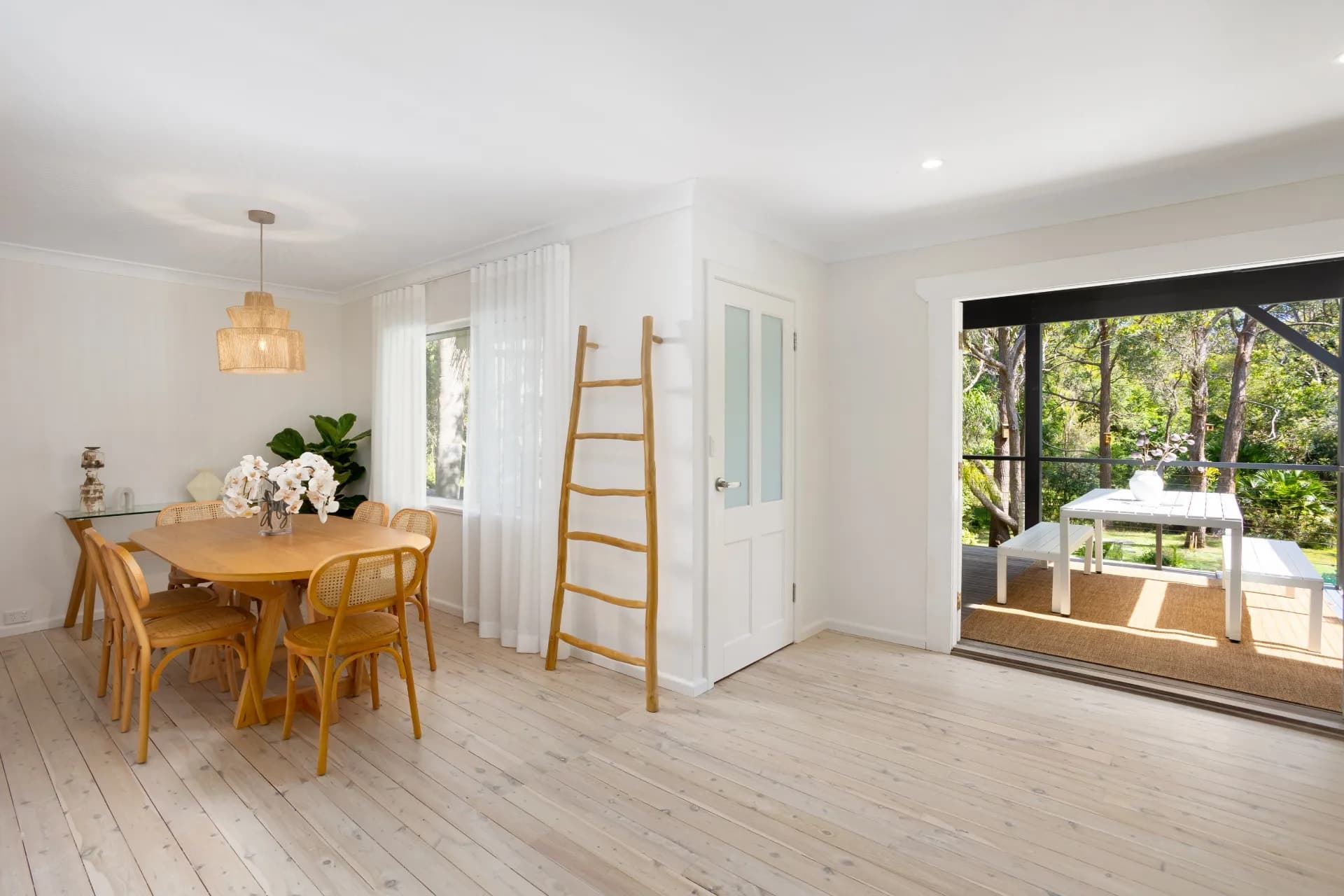 73 Central Road, Avalon Beach., Avalon Beach - Thumbnail 6