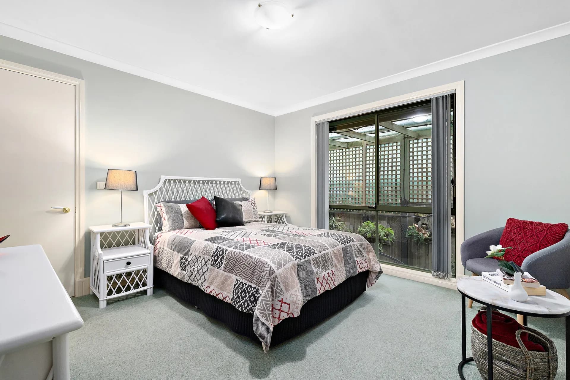 3 Malinda  Way, Croydon South - Thumbnail 6