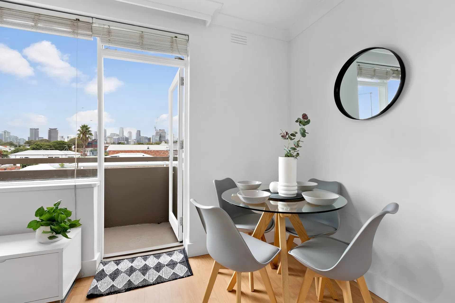 10/165 Stokes Street, Port Melbourne., Port Melbourne - Thumbnail 4