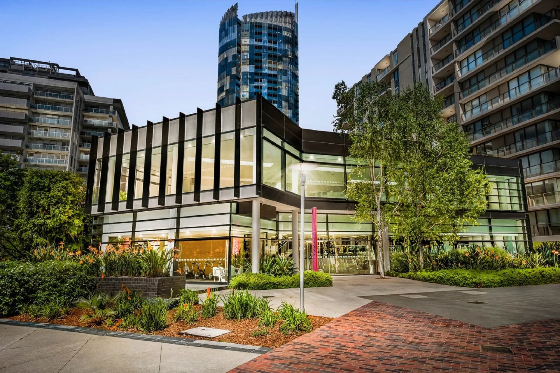 302/3 Chapel Mews, South Yarra - Thumbnail 8