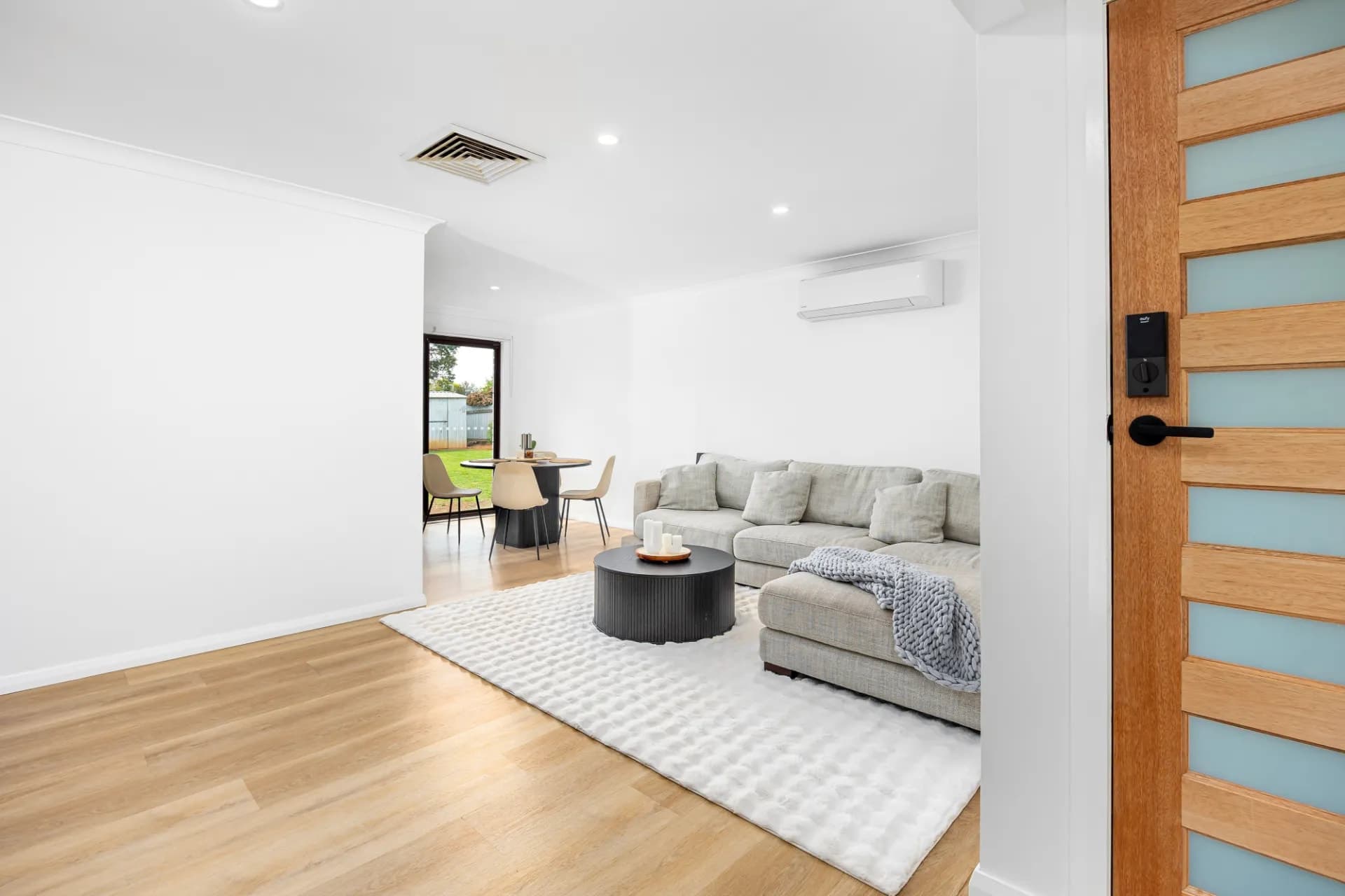 53 Lewis Street, Coolamon - Thumbnail 3