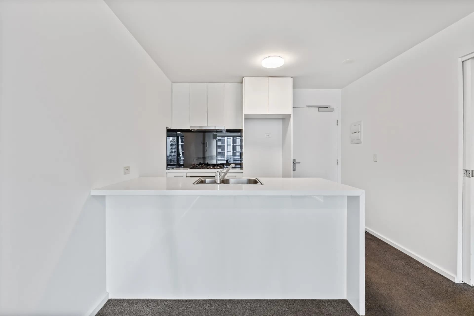 3402/241 City  Road, Southbank., Southbank - Thumbnail 5