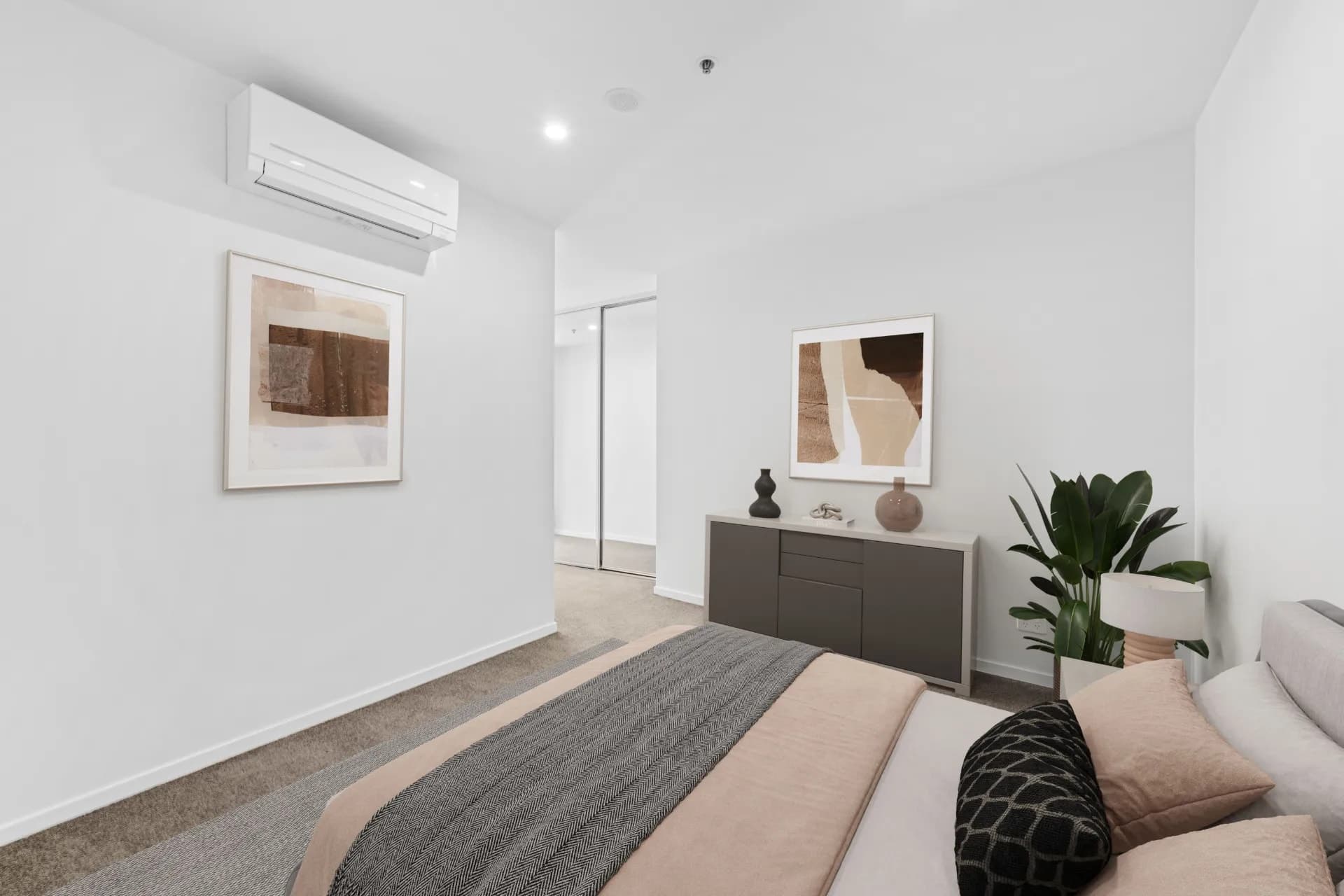 912/15 Bowes Street, Phillip., Phillip - Thumbnail 5