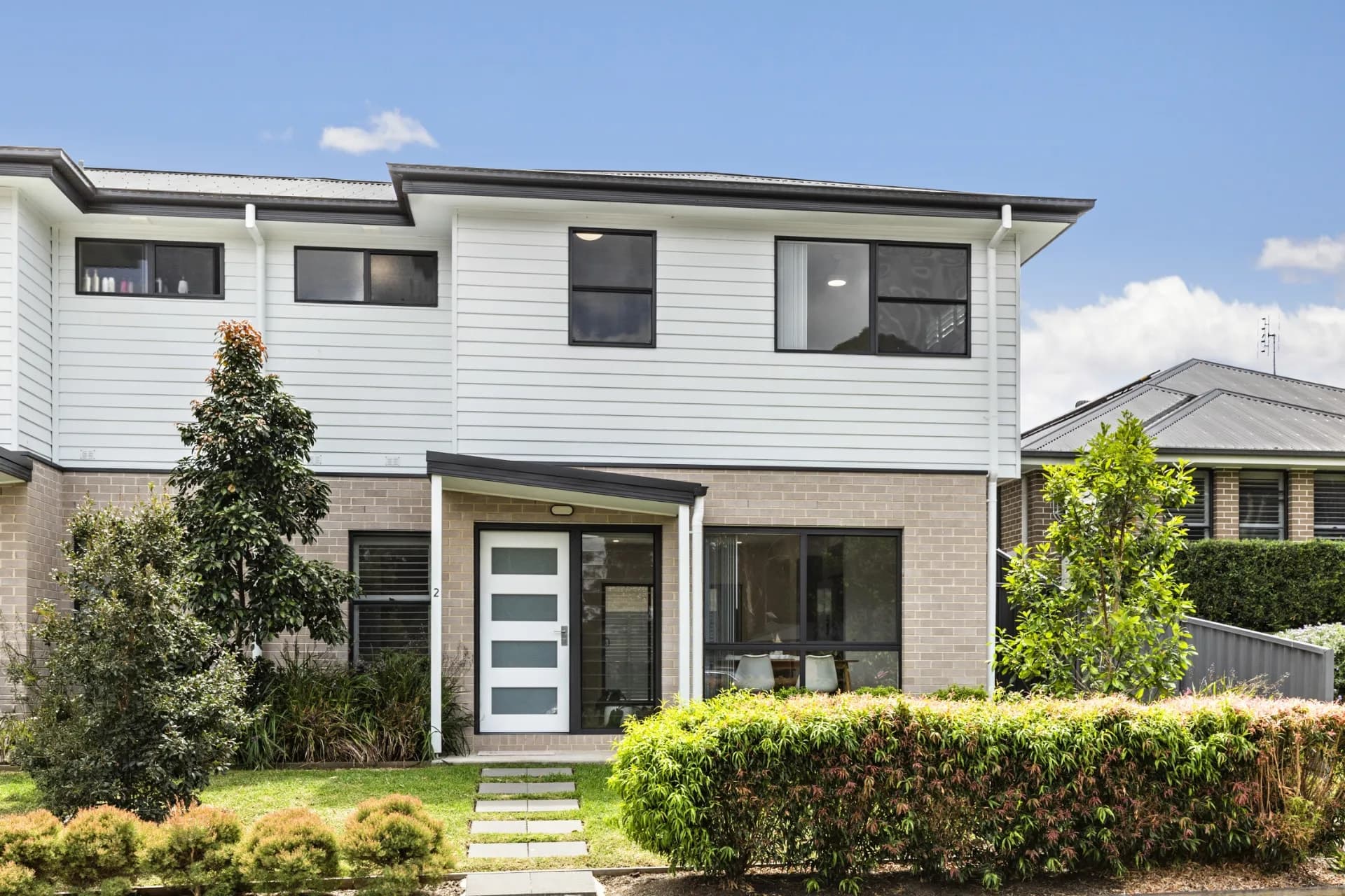 2/11 Jarrah Close, Fletcher - Image 1