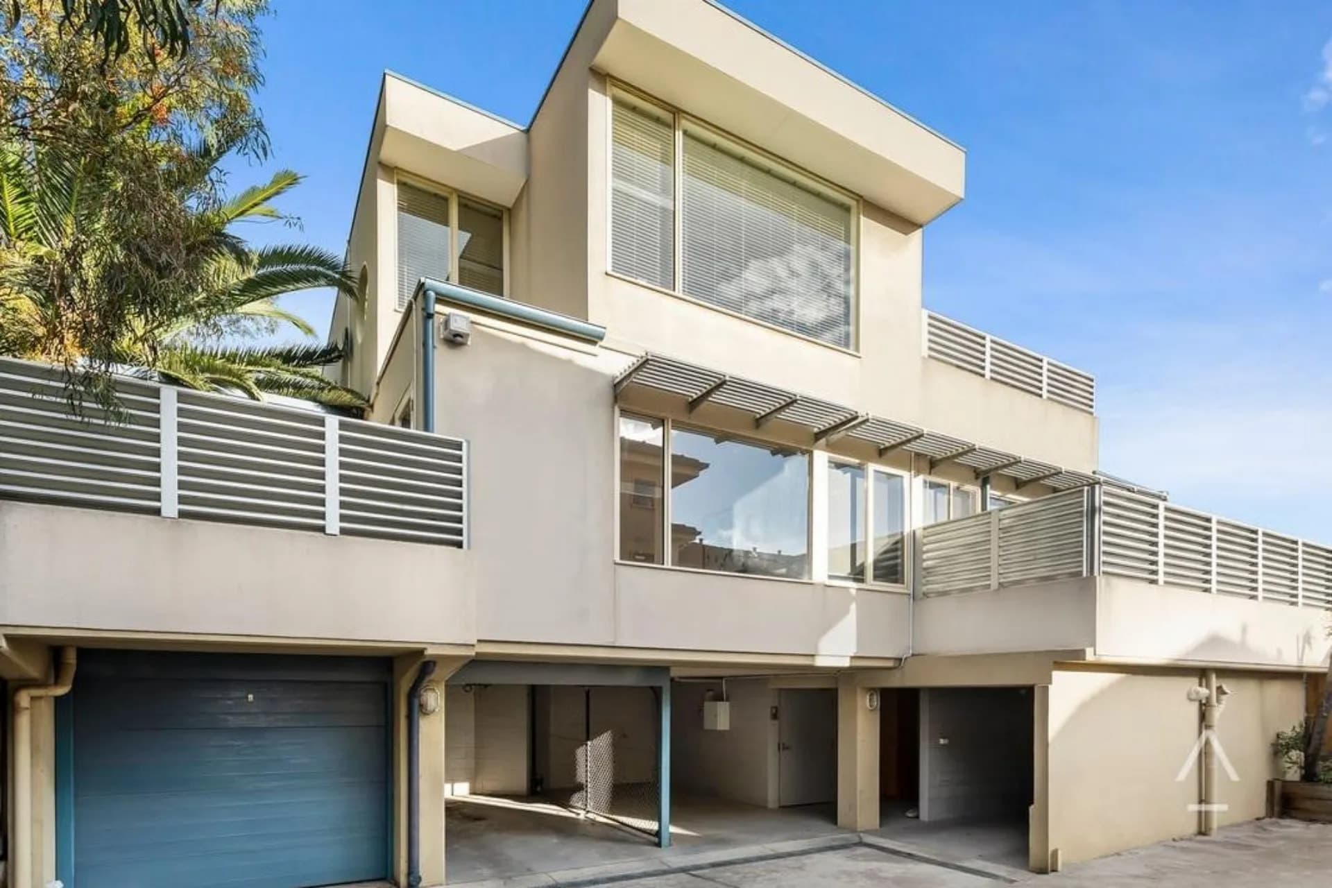 7/3 Bundalohn Court, St Kilda - Thumbnail 7
