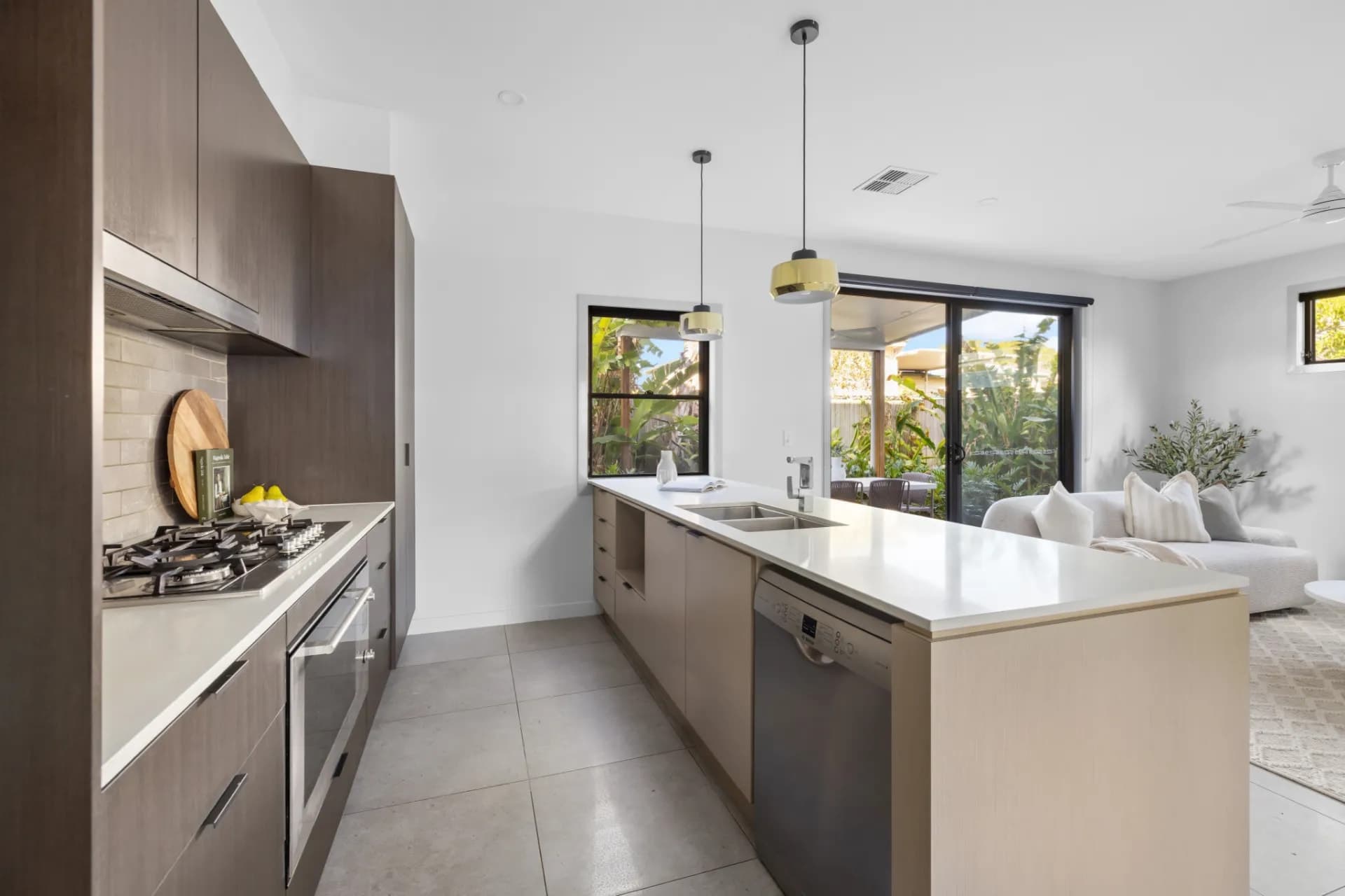 31B Joffre Street, Coorparoo., Coorparoo - Thumbnail 5