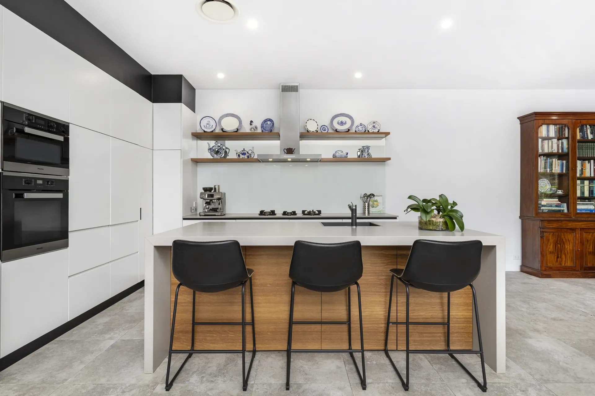 17 King William Street, Greenwich - Thumbnail 4