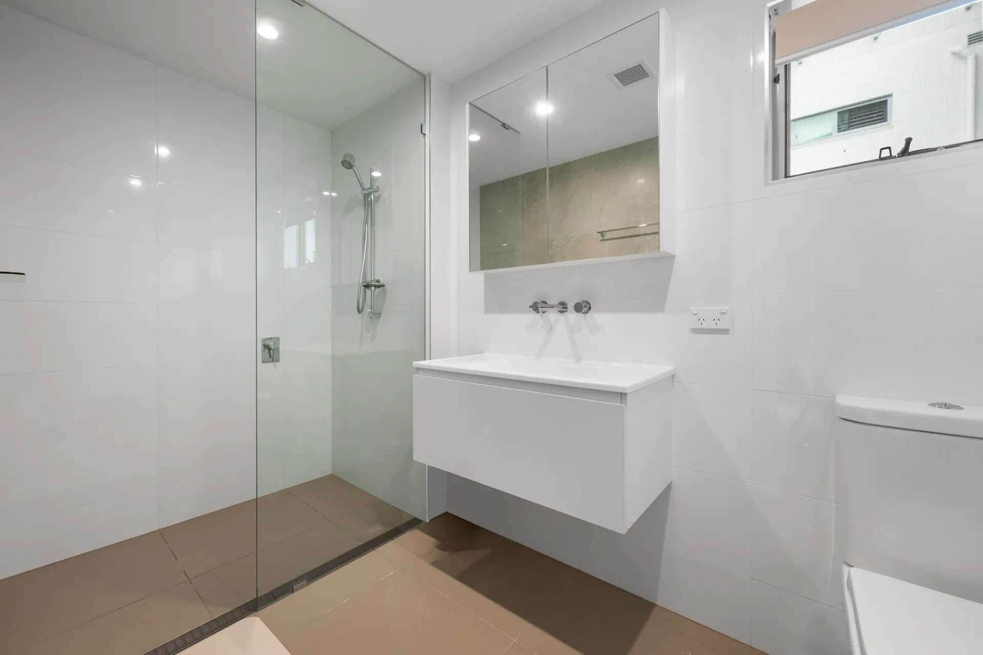 7/53-61 Kitchener Street, Coorparoo, QLD, Coorparoo - Thumbnail 8