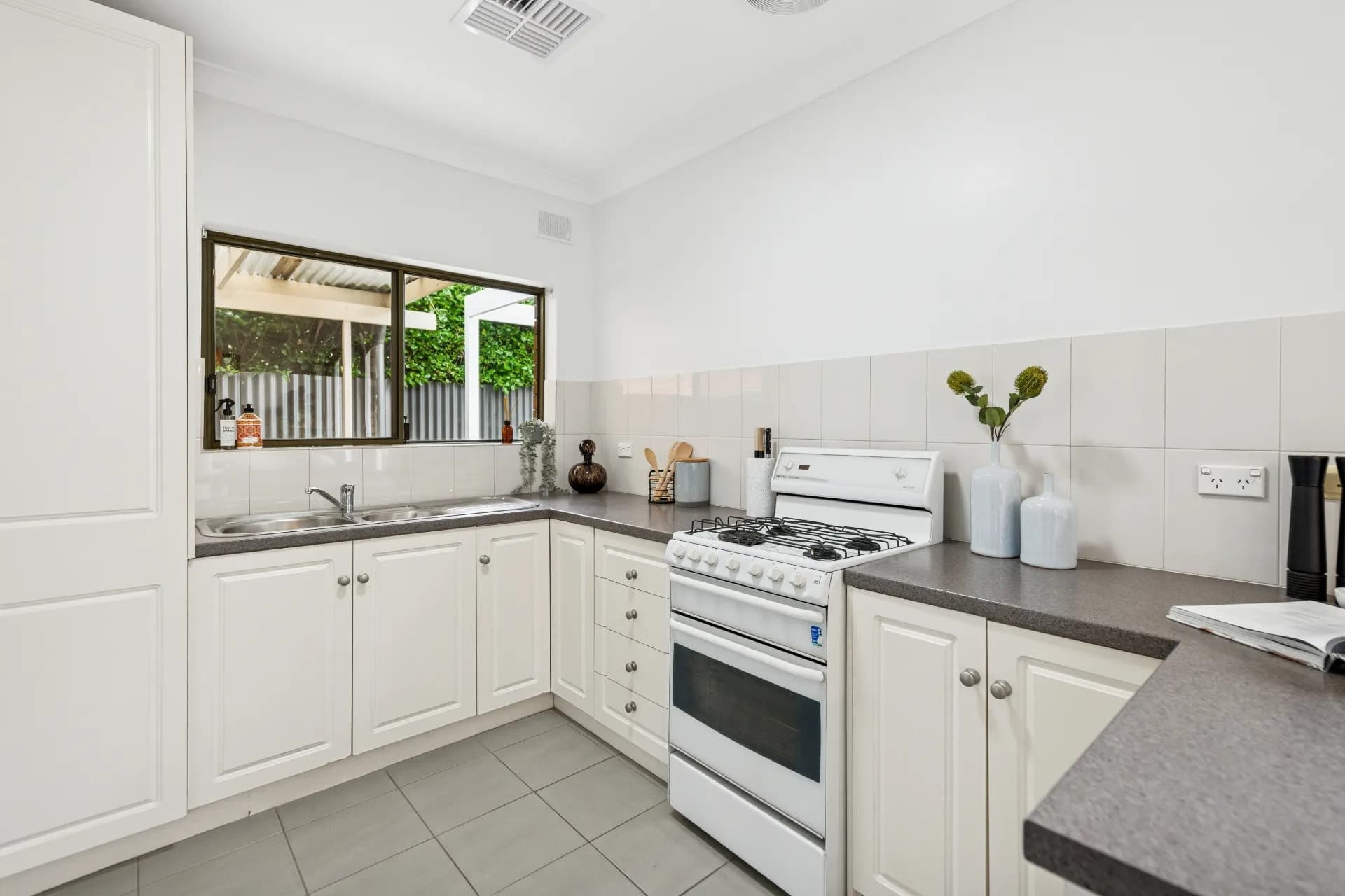 1/6 Lewis Street, Brighton - Thumbnail 7