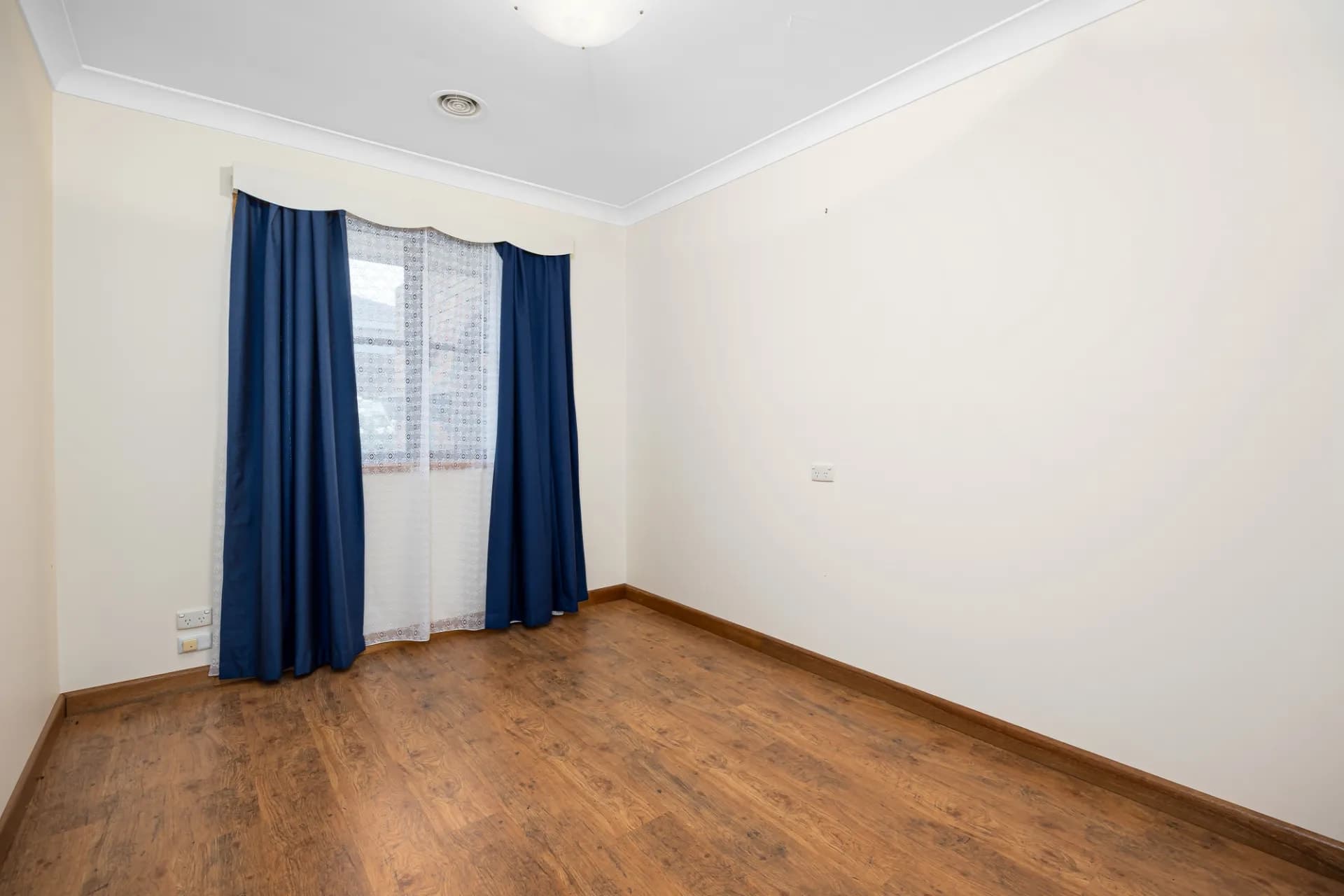 23 Cox Avenue, Forest Hill - Thumbnail 6