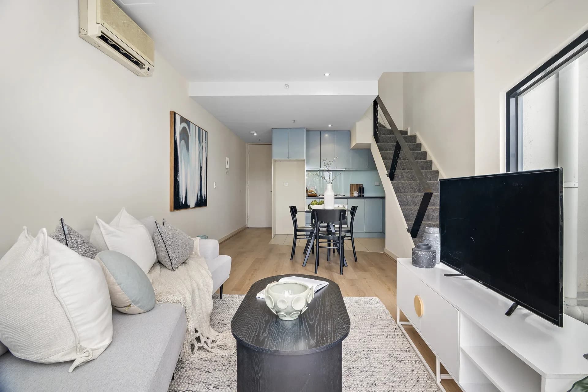 301/22-24 Cobden  Street, North Melbourne., North Melbourne - Image 1